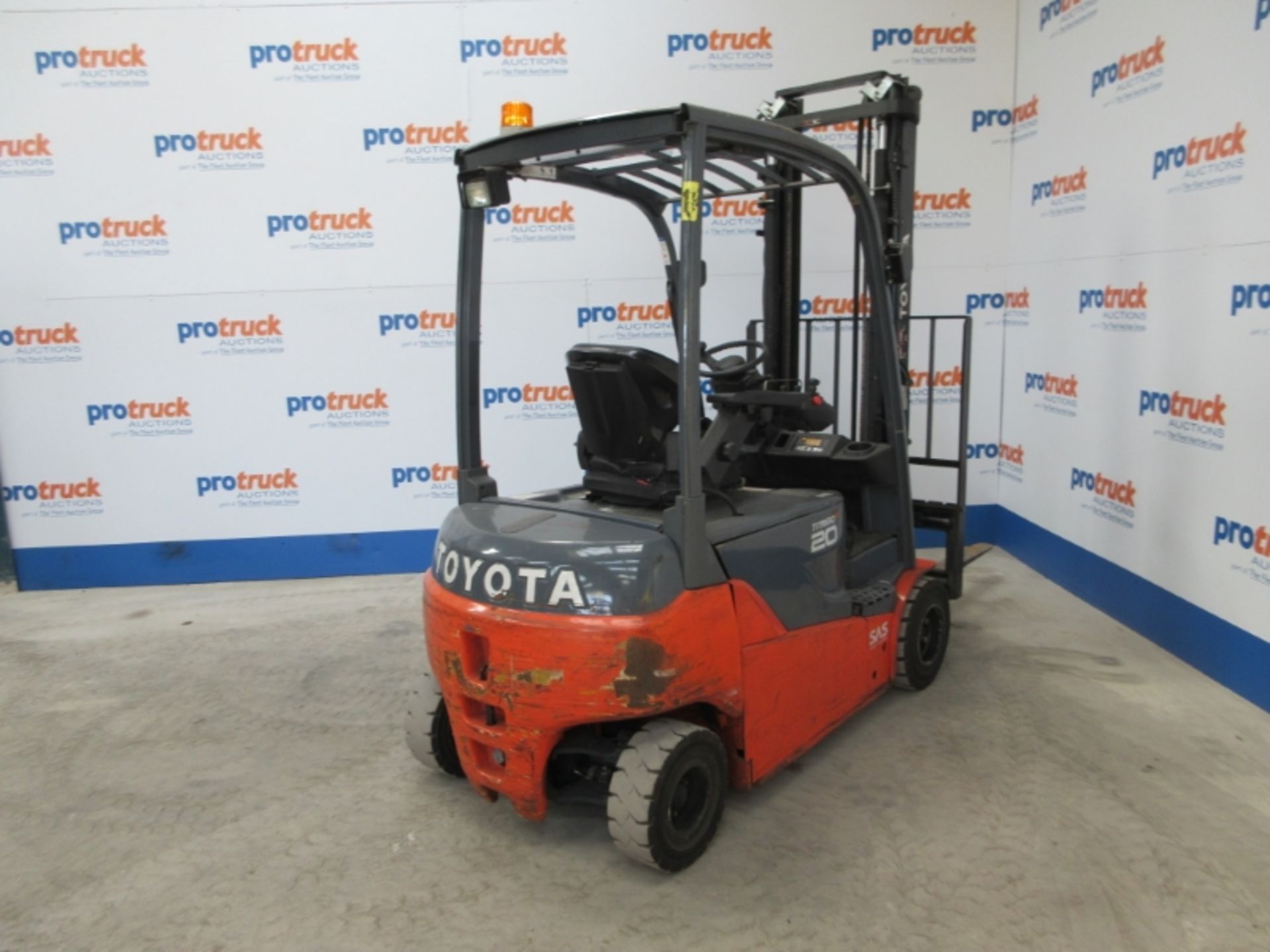 TOYOTA 8FBMT20 Plant Electric - VIN: 8FDF25E11557 - Year: 2012 - 1,509 Hours - Duplex 3.7M Forklift, - Image 5 of 9