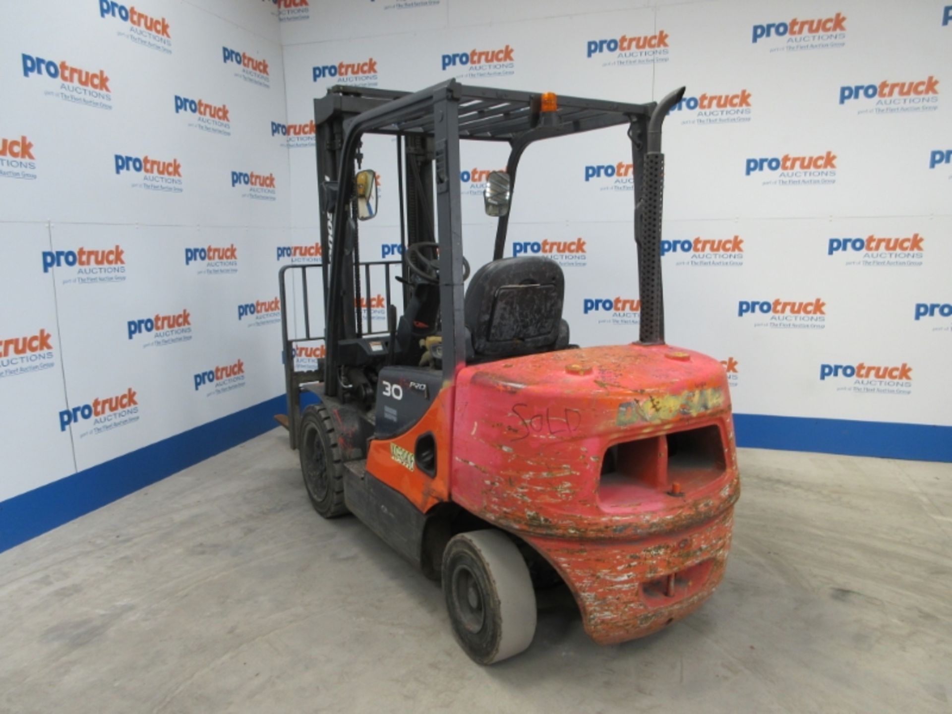 DOOSAN D30S-5 Plant Diesel - VIN: FDA06124011444 - Year: 2011 - 4,193 Hours - Duplex 3.2M - Image 4 of 9