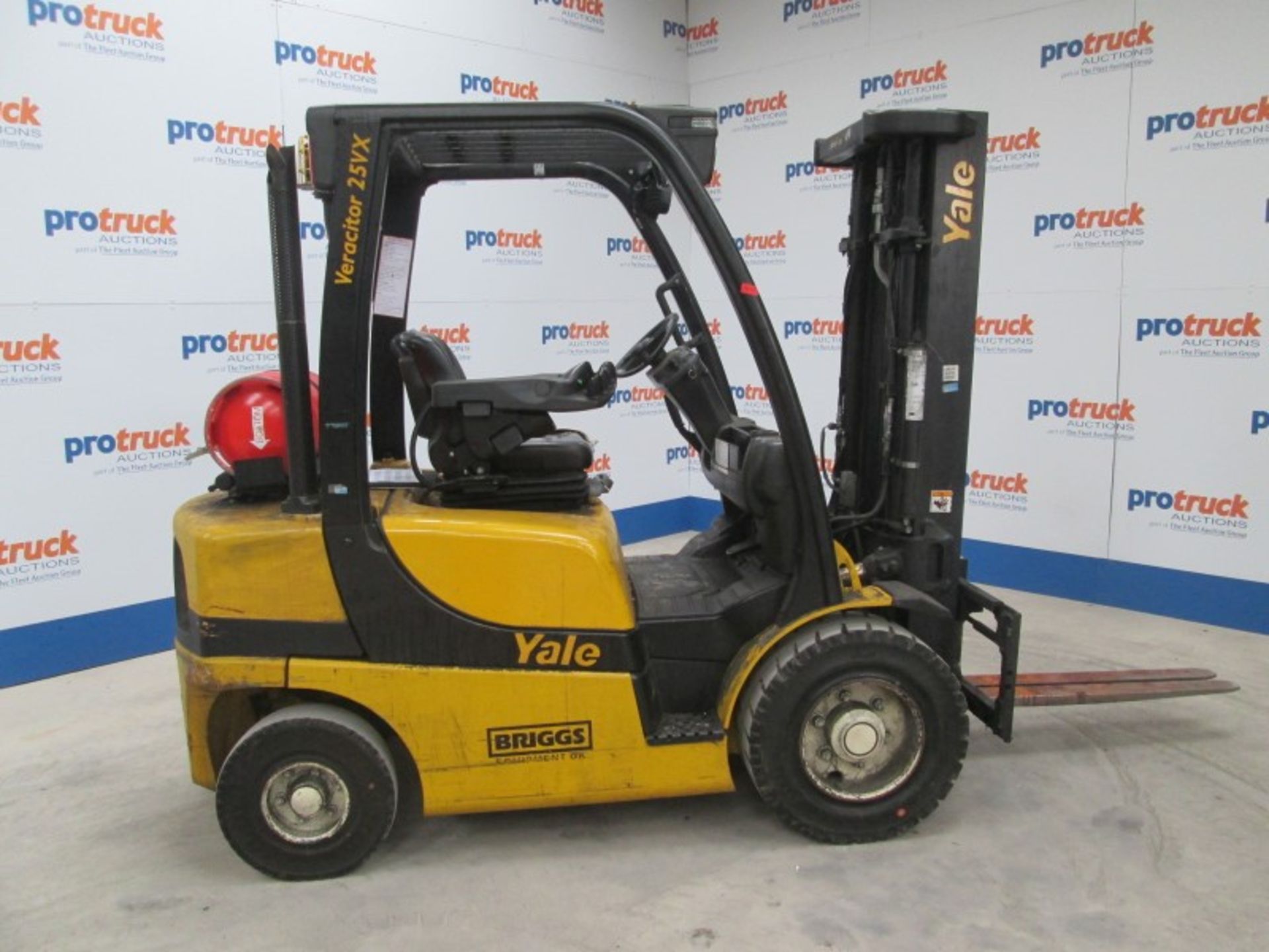 YALE GLP25VX E2170 Plant LPG / CNG - VIN: B875B24353K - Year: 2012 - no display km - Triplex 4.9M - Image 6 of 8