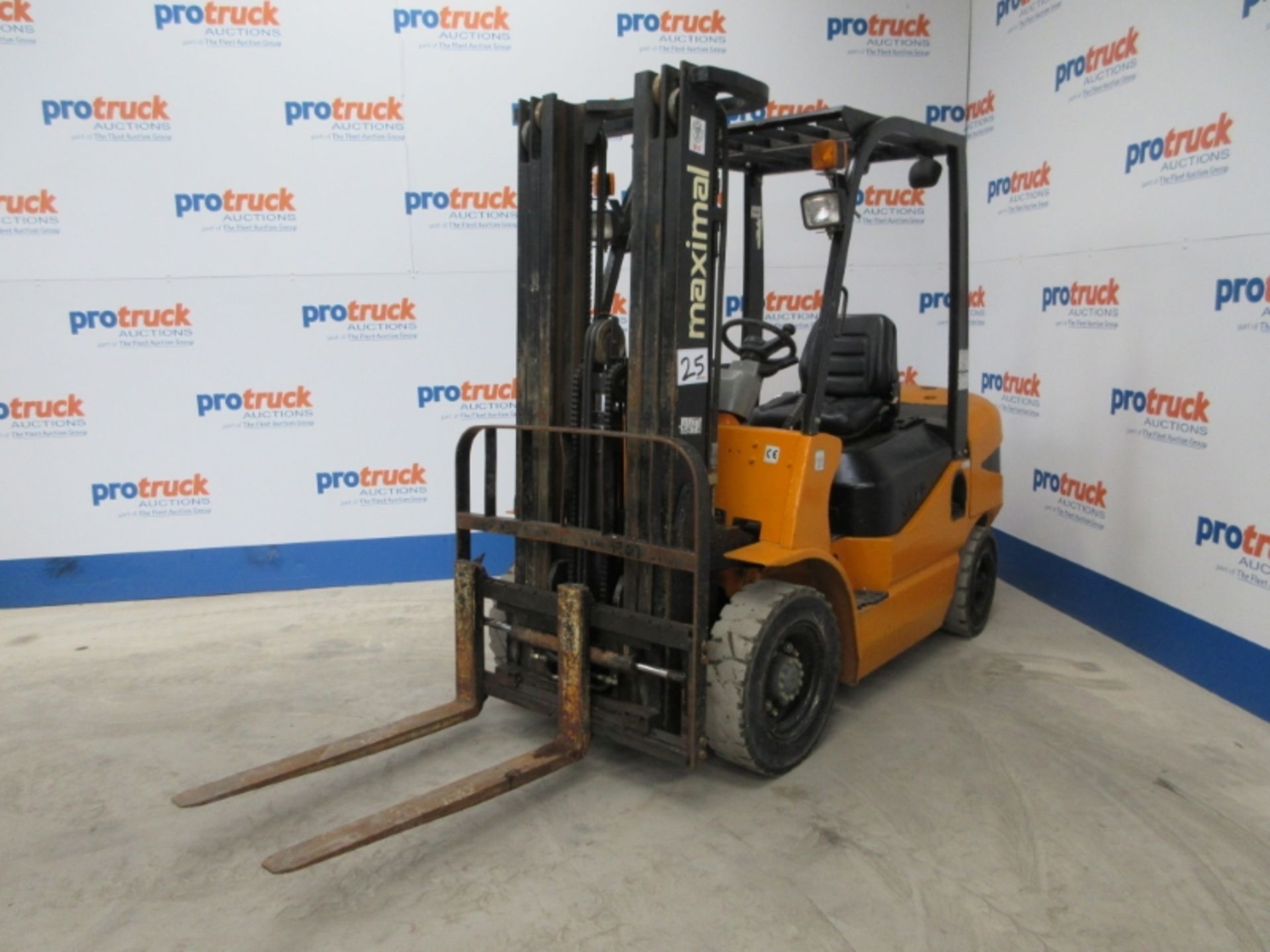 MAXIMAL FD25T-M2W0 Plant Diesel - VIN: 13250438 - 2,726 Hours - Triplex 4.8M Forklift, Sideshift,