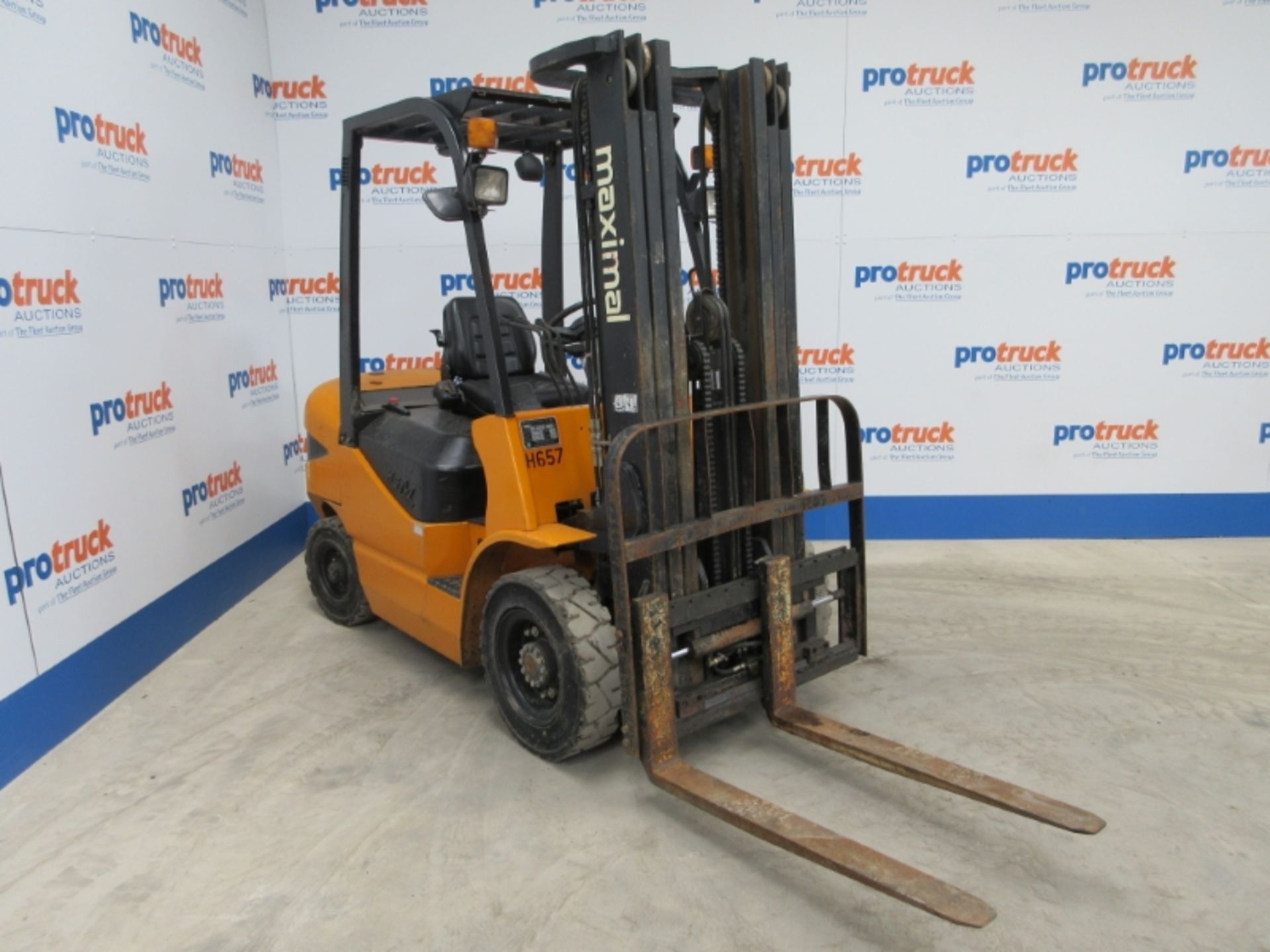 MAXIMAL FD25T-M2W0 Plant Diesel - VIN: 13250438 - 2,726 Hours - Triplex 4.8M Forklift, Sideshift, - Image 2 of 9