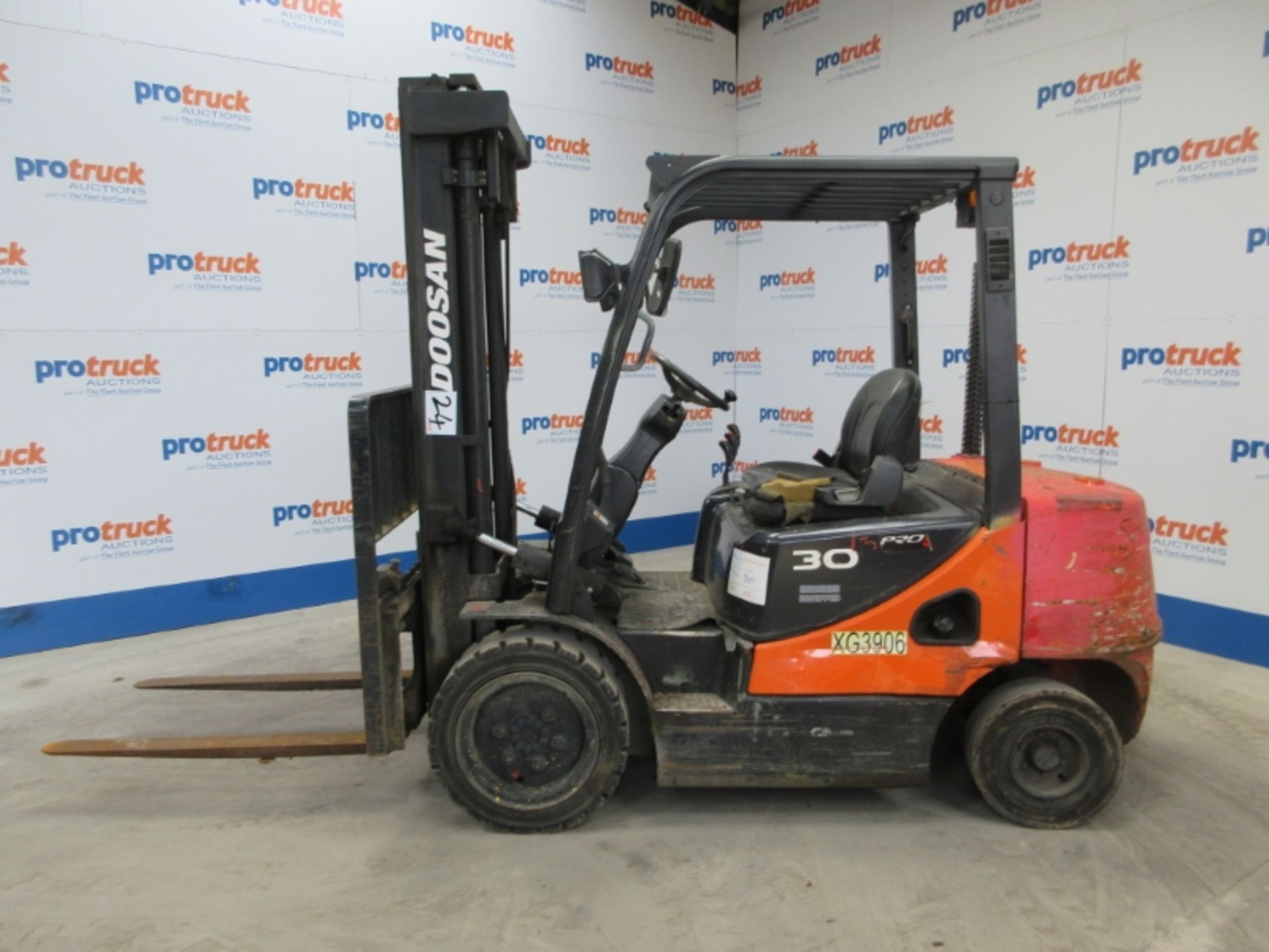 DOOSAN D30S-5 Plant Diesel - VIN: FDA06124011444 - Year: 2011 - 4,193 Hours - Duplex 3.2M - Image 3 of 9