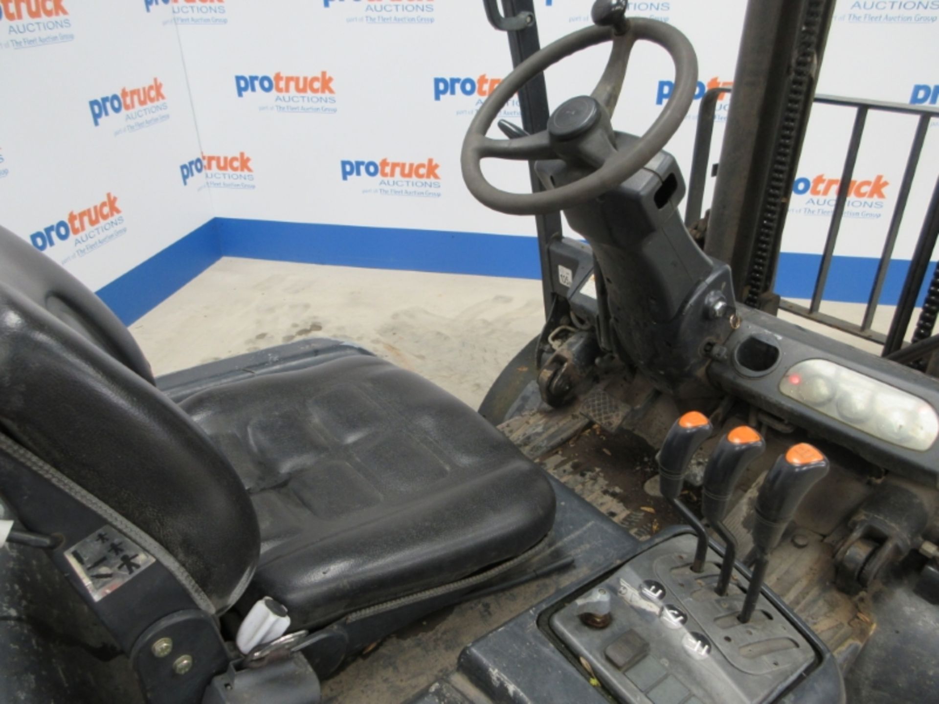 DOOSAN D25S Plant Diesel - VIN: 0C00416 - Year: 2008 - 11,570 Hours - Duplex 3.2M Forklift, - Image 7 of 9