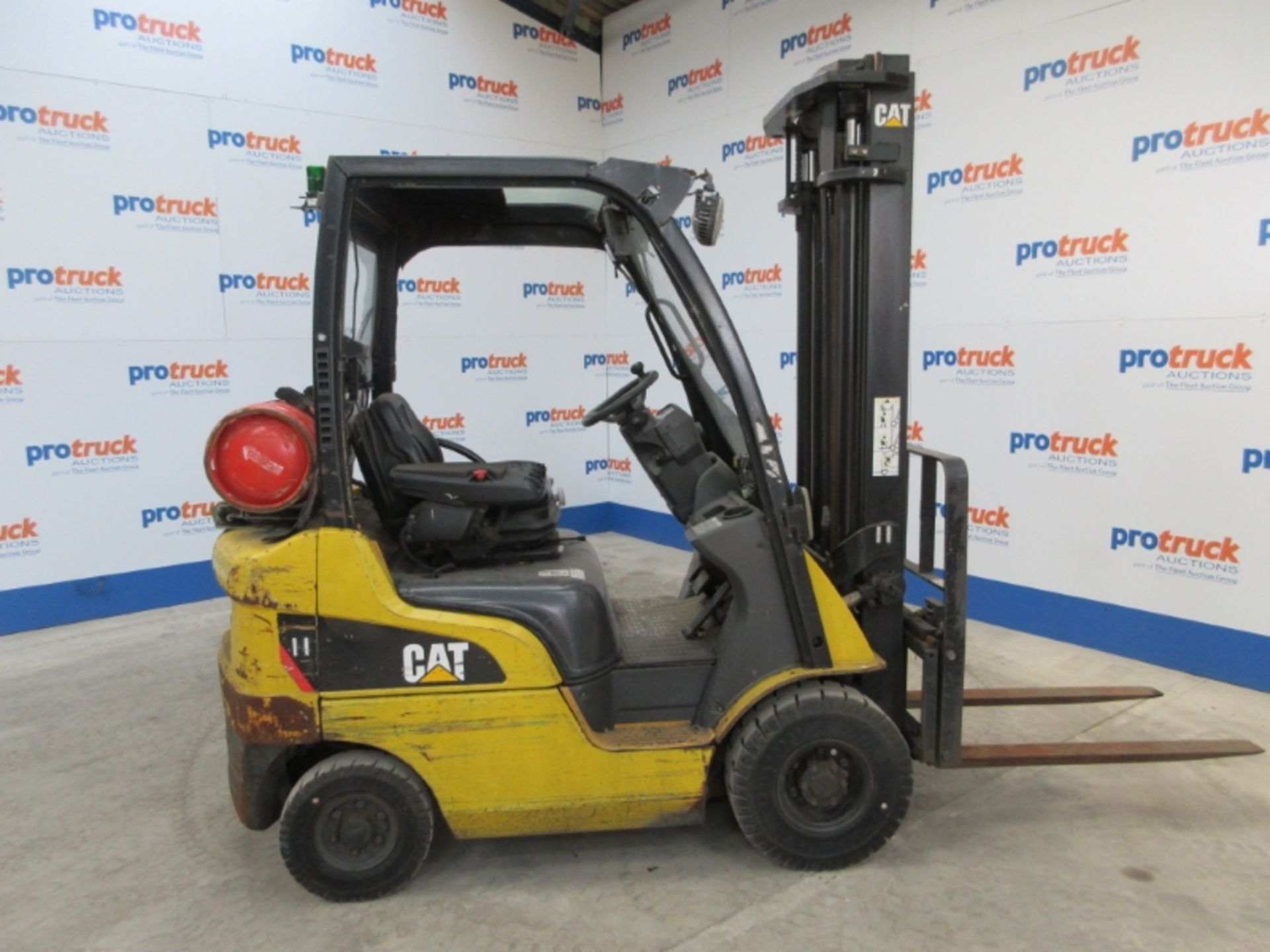 Caterpillar GP18N Plant LPG/CNG - VIN: ET34L42079 - Year: 2010 - 13,684 Hrs - Duplex 3.72M Forklift, - Image 3 of 9