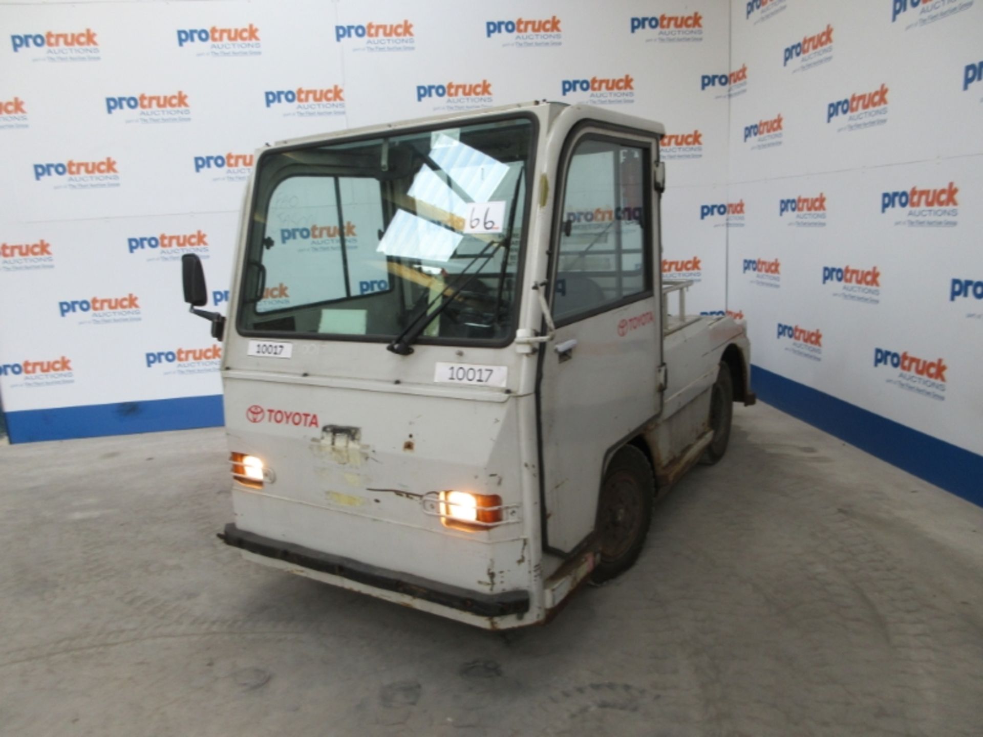 TOYOTA 2TE15 Plant Electric - VIN: 2TE15E10017 - Year: 2007 - 18,841 Hours - Towing Tractor, R.D