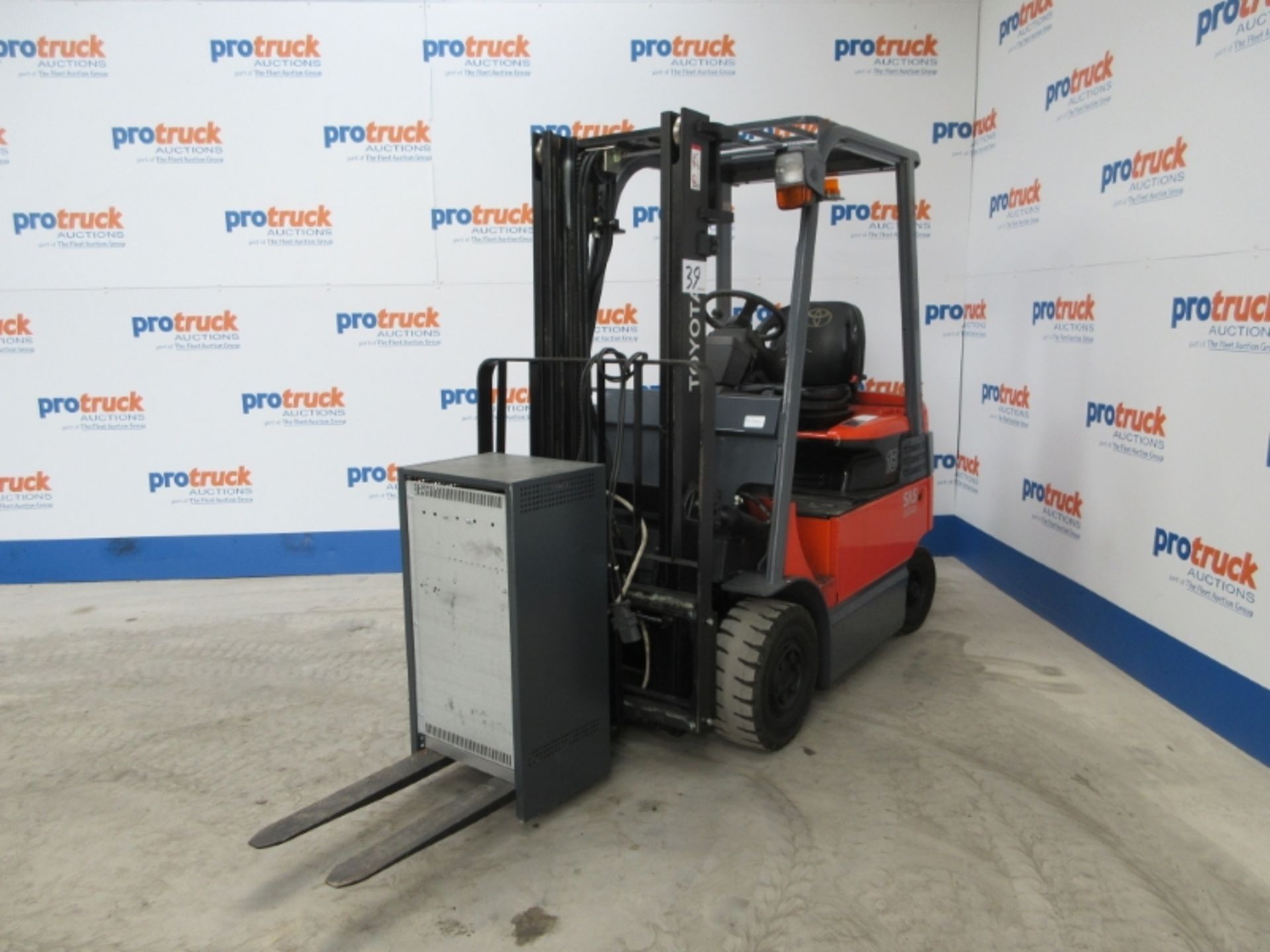 TOYOTA 7FBMF16 Plant Electric - VIN: 7FBMF18E13831 - Year: 2007 - 3,806 km - Duplex 3.3M Forklift,