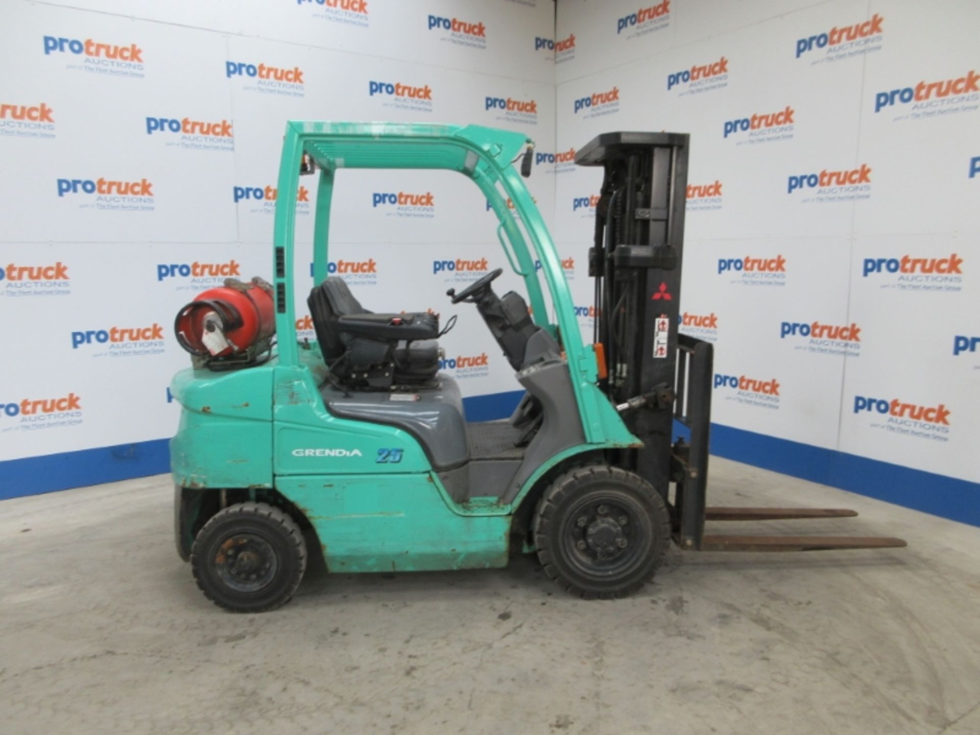 MITSUBISHI FG25N Plant LPG / CNG - VIN: EF17DL53187 - Year: 2011 - 14,382 Hours - Triplex 4.75M - Image 6 of 9