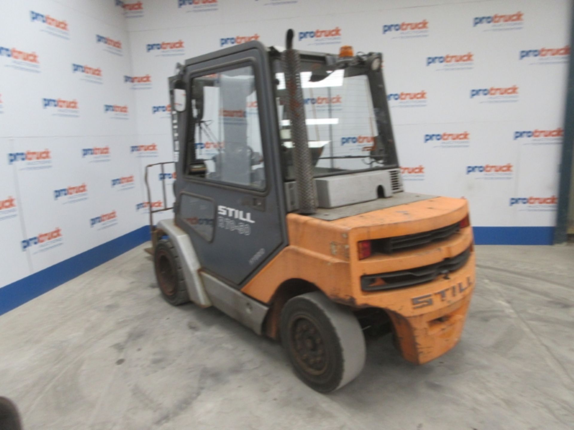 STILL R70-50 Plant Diesel - VIN: 517073000252 - Year: 2008 - 7,127 Hours - Triplex Forklift, - Image 5 of 11