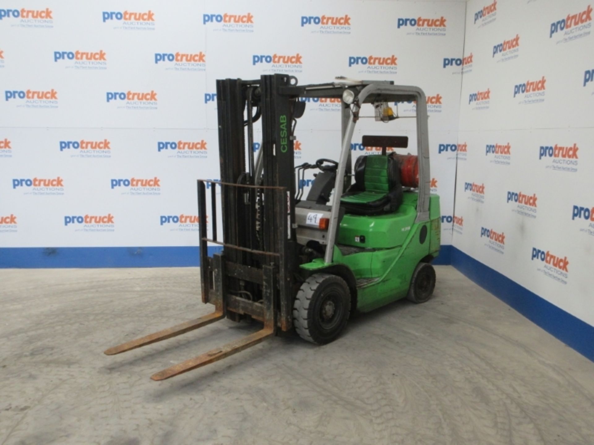 CESAB M318G Plant LPG / CNG - VIN: CE371985 - Year: 2012 - ? Hours - Triplex sideshift forklift RDL