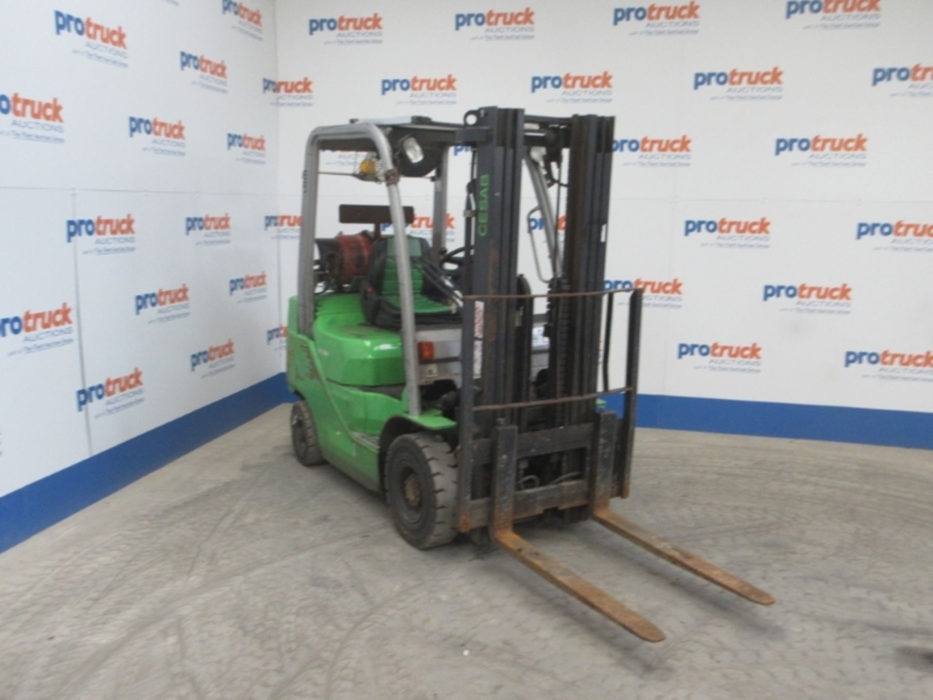 CESAB M318G Plant LPG / CNG - VIN: CE371985 - Year: 2012 - ? Hours - Triplex sideshift forklift RDL - Image 2 of 8