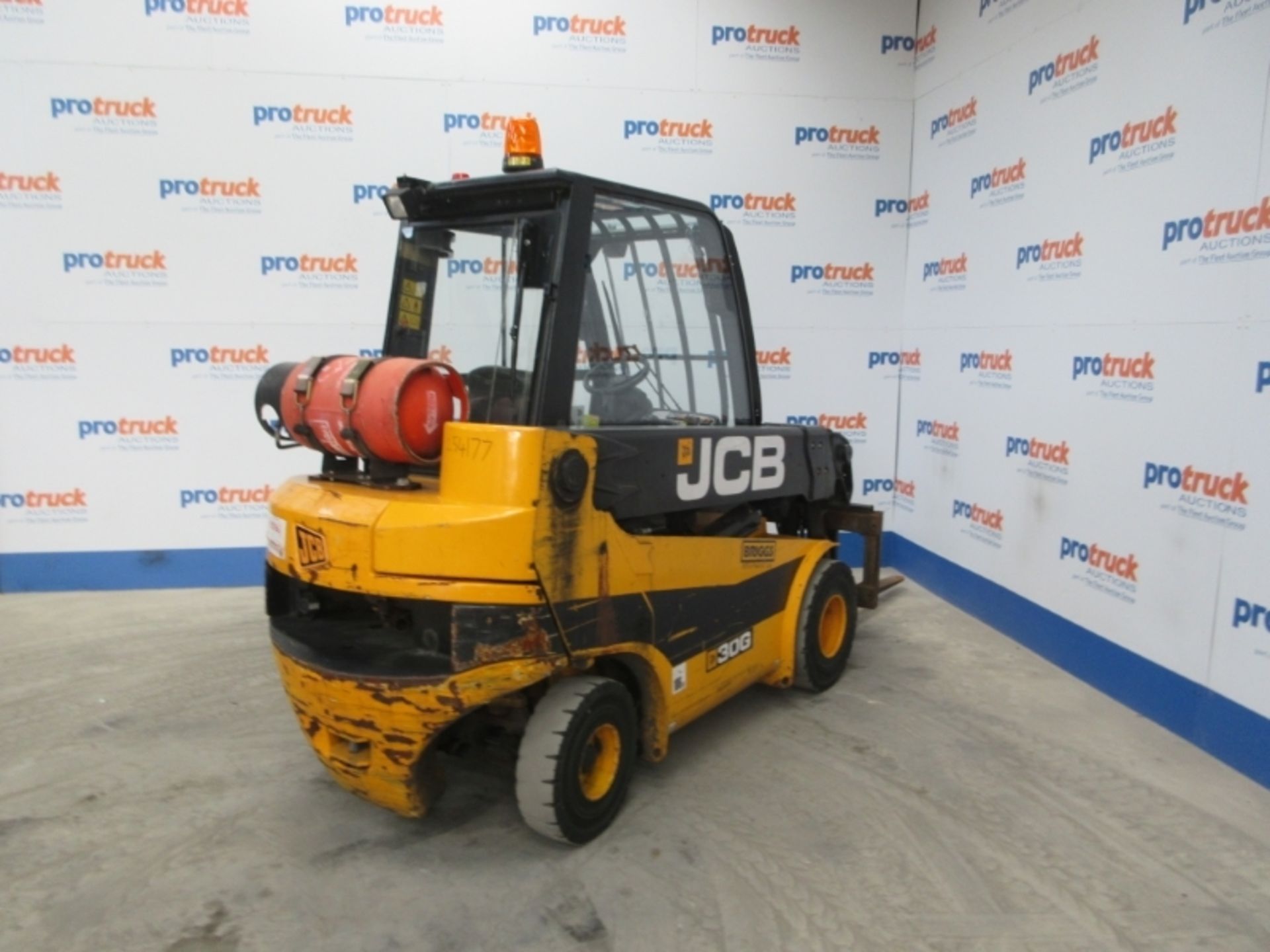 JCB 1539796 Plant LPG / CNG - VIN: JCBTLT30T01539796 - Year: 2010 - 4,905 Hours - Sideshift - Image 5 of 9