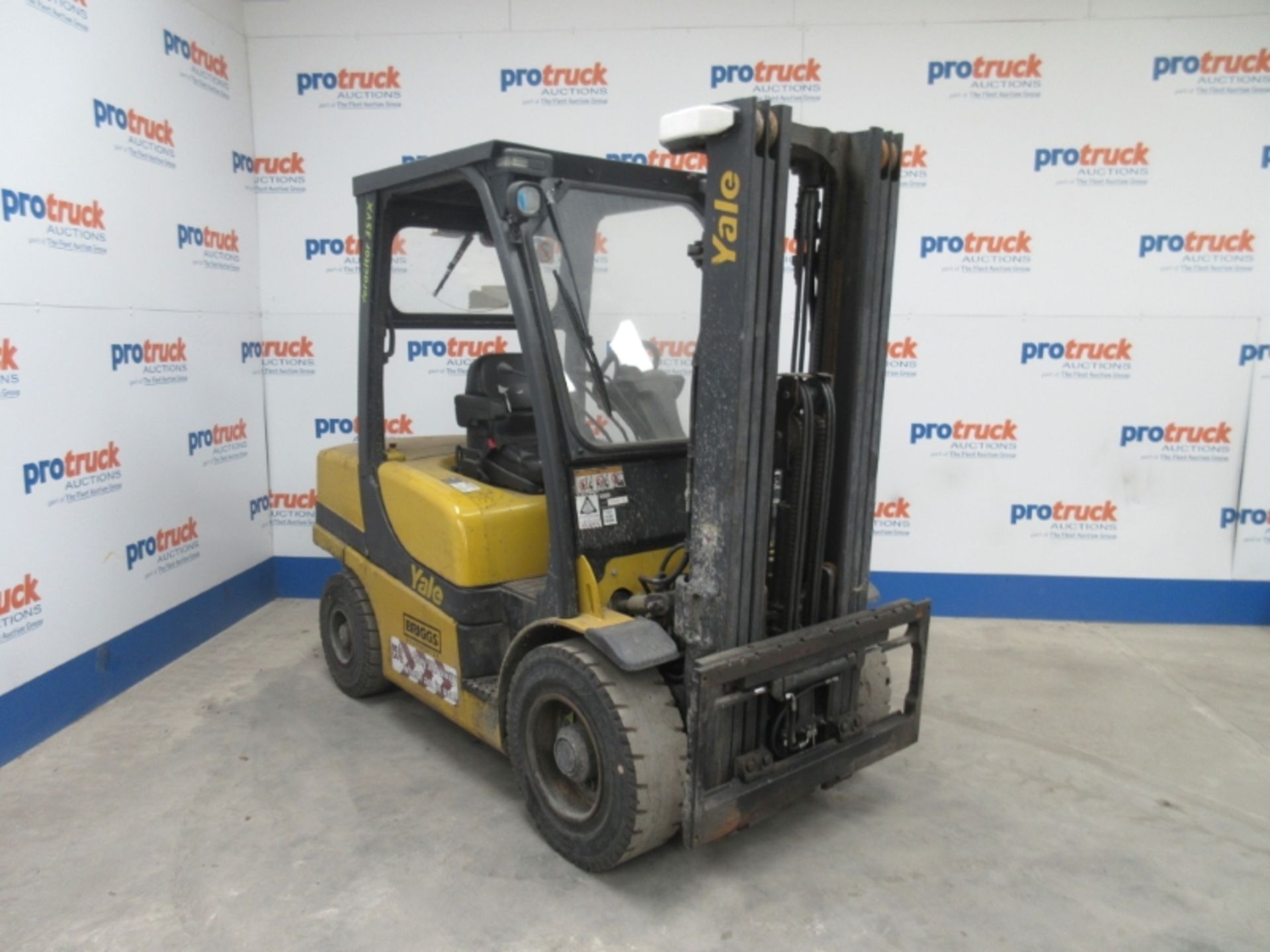 YALE GDP35VX E2195 Plant Diesel - VIN: B875B22057J - Year: 2011 - 5,442 Hours - Triplex Forklift, - Image 2 of 7