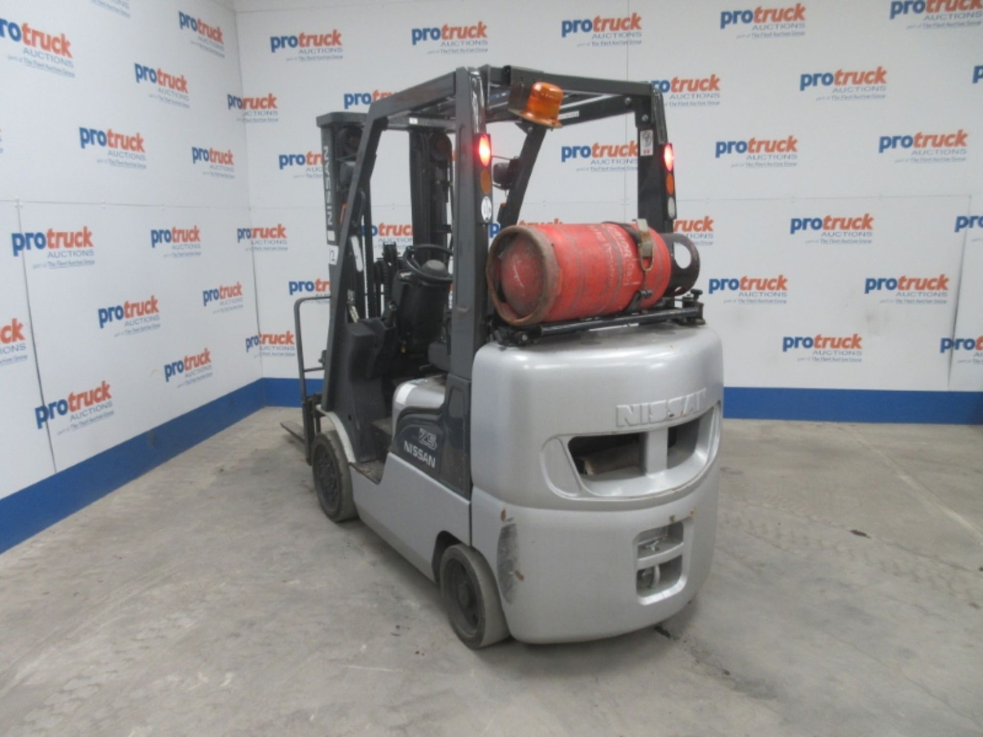 NISSAN MCP1F2A25LU Plant LPG / CNG - VIN: CP1F2E9P5683 - Year: 2010 - 6,747 Hours - Triplex - Image 3 of 7