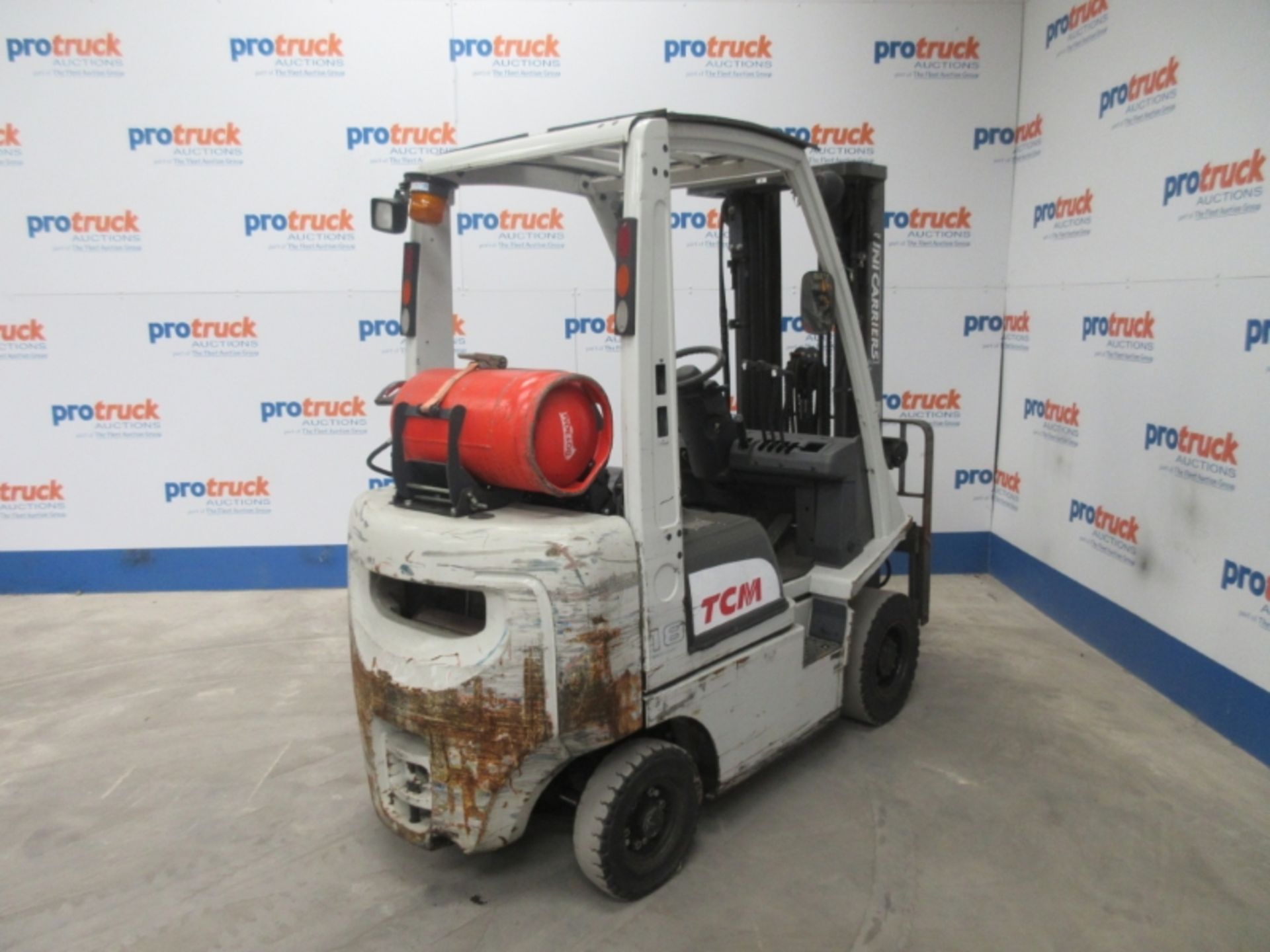 TCM FGE18-E1 Plant LPG / CNG - VIN: P1D1E702309 - Year: 2013 - 16,364 Hours - Triplex Forklift, - Image 4 of 7