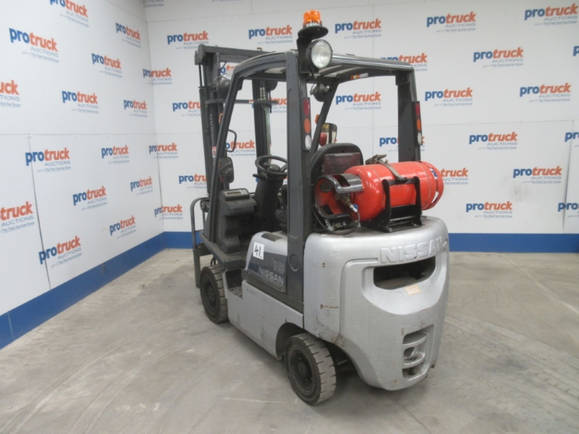 NISSAN P1D1A18LQ Plant LPG / CNG - VIN: P1D1E702019 - Year: 2012 - 8,659 Hours - Duplex Forklift, - Image 3 of 7