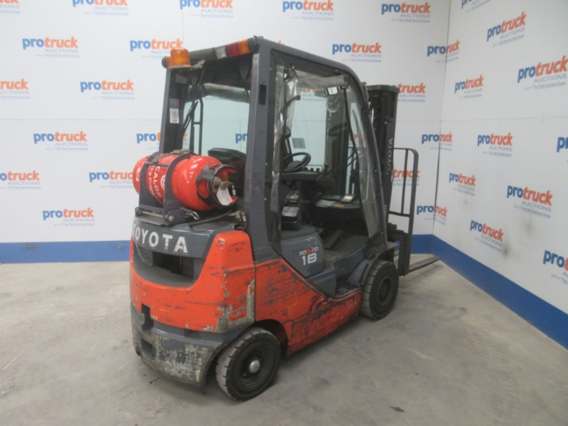 TOYOTA 02-8FGF18 Plant LPG / CNG - VIN: 8FGF18E61856 - Year: 2016 - 6,568 Hours - Triplex Forklift , - Image 4 of 7