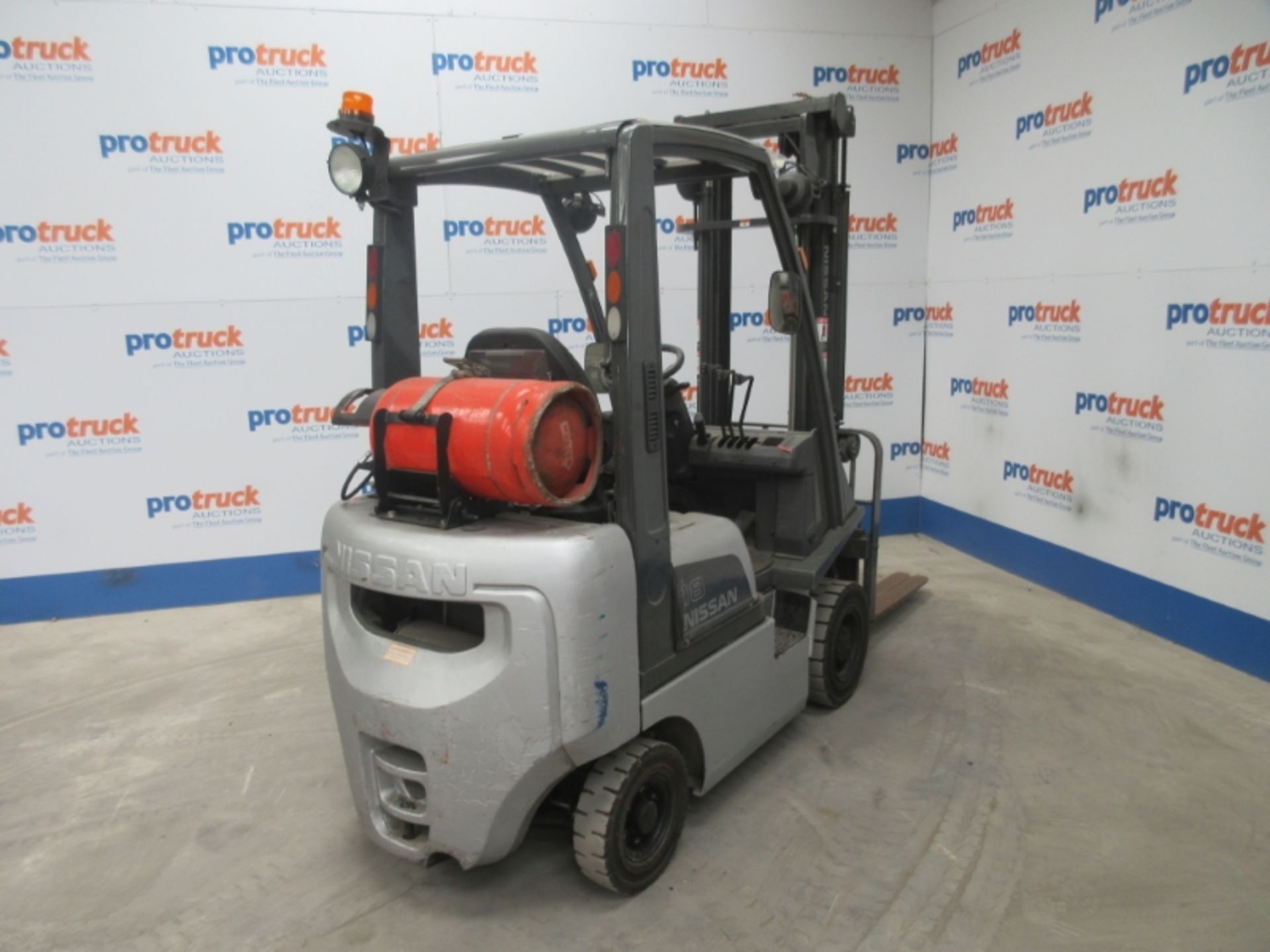 NISSAN P1D1A18LQ Plant LPG / CNG - VIN: P1D1E702019 - Year: 2012 - 8,659 Hours - Duplex Forklift, - Image 4 of 7