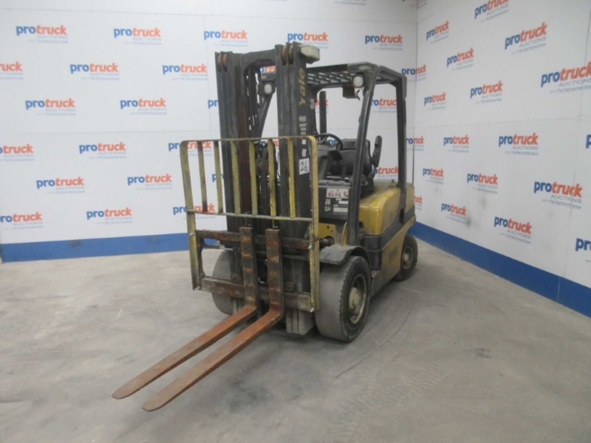 YALE GDP30VX E2195 Plant Diesel - VIN: B875B21720J - Year: 2011 - 6,327 Hours - Triplex Forklift,