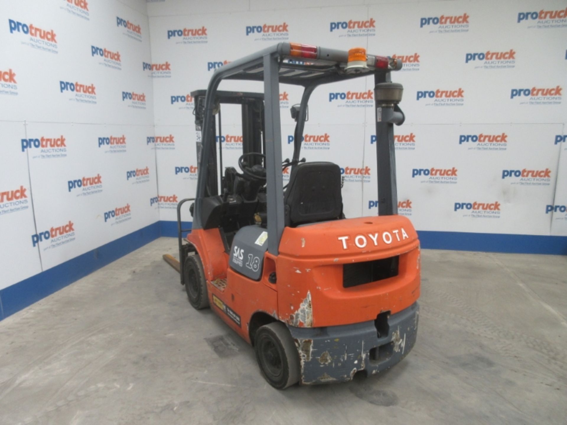 TOYOTA 02-7FDF18 Plant Diesel - VIN: E15937 - Year: 2007 - 7,943 Hours - Triplex Forklift, - Image 3 of 7