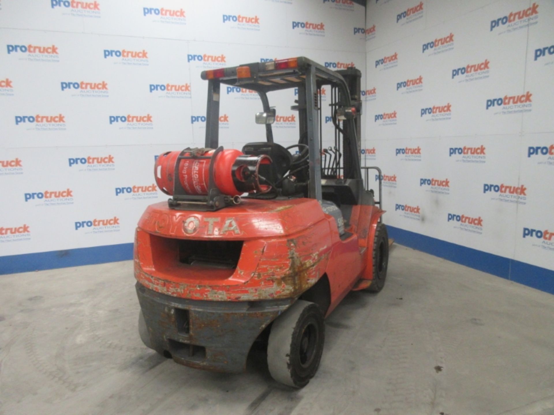 TOYOTA 02-7FG40 Plant LPG / CNG - VIN: E51830 - Year: 2013 - 5,842 Hours - Duplex Forklift, - Image 4 of 7