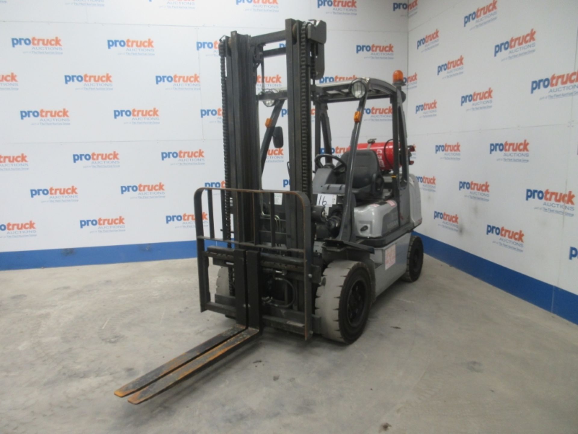 NISSAN UG1D2A32LQ Plant LPG / CNG - VIN: UG1D2E700981 - Year: 2013 - 2,574 Hours - Duplex