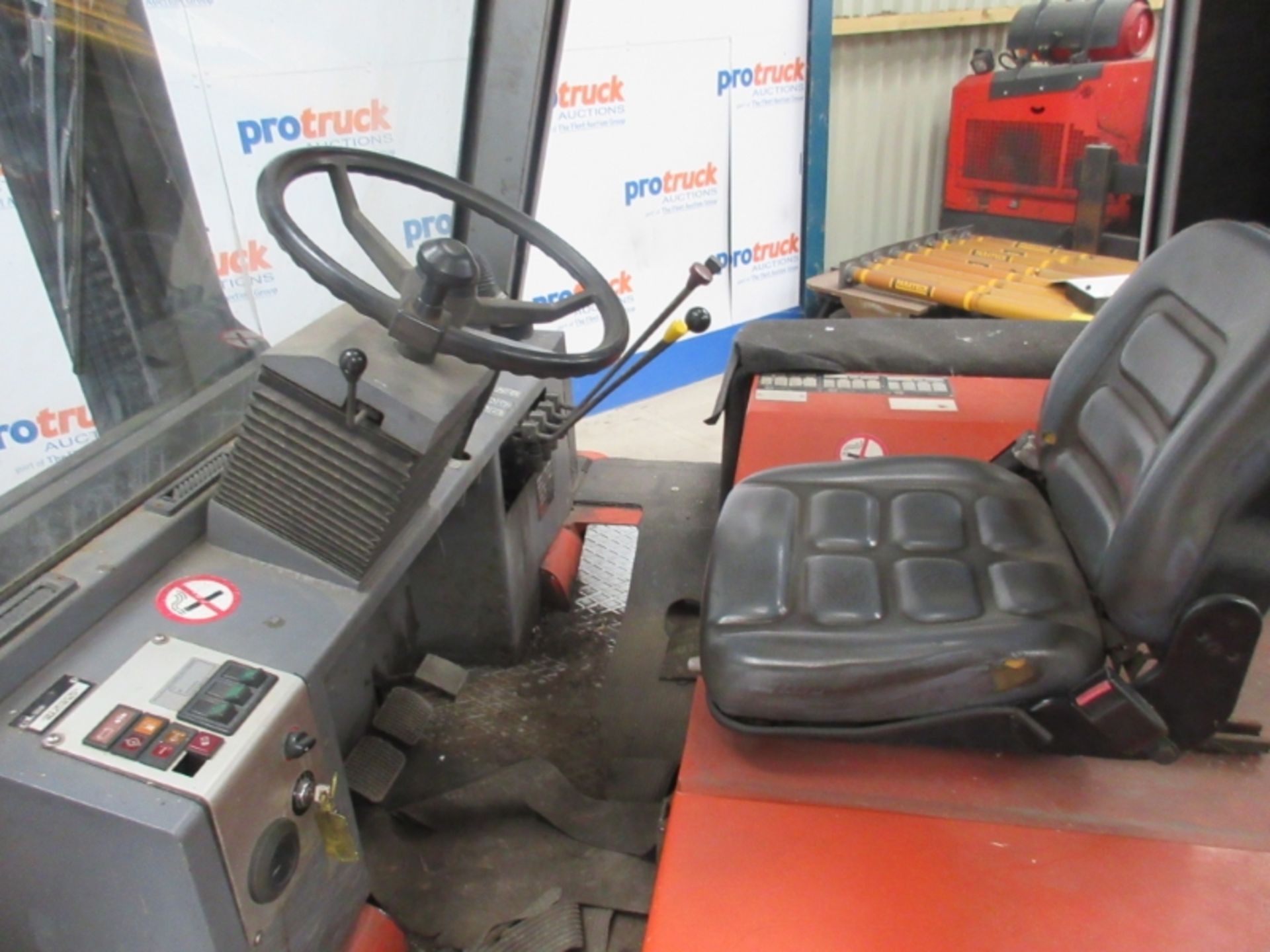 BT SID P60 Plant Diesel - VIN: CE269262 - Year: 2005 - 2,641 Hours - Duplex Forklift, Sideshift, R. - Image 5 of 7