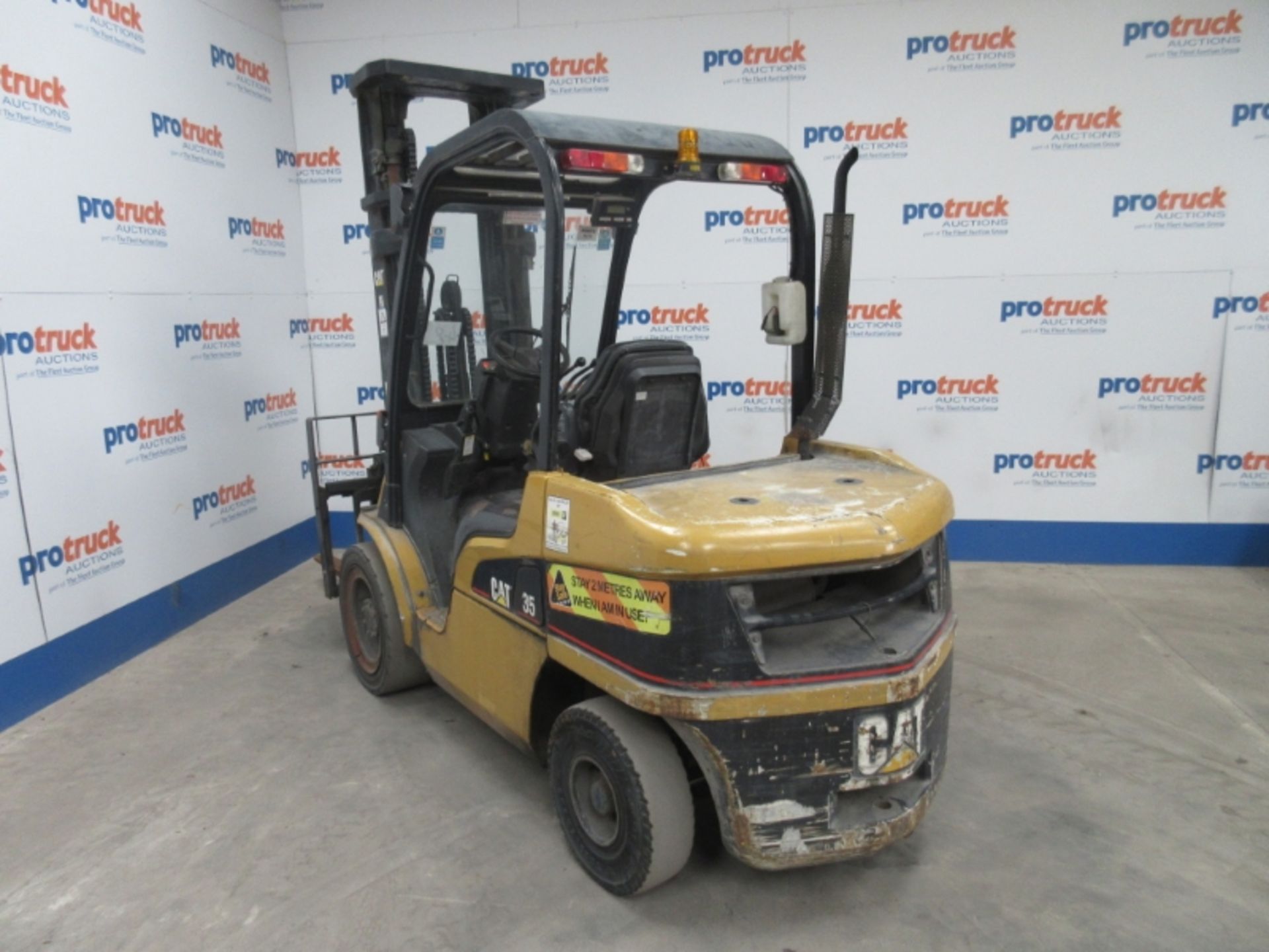 CATERPILLAR DP35N Plant Diesel - VIN: ET14E50690 - Year: 2006 - 8,673 Hours - Triplex Forklift, - Image 3 of 7