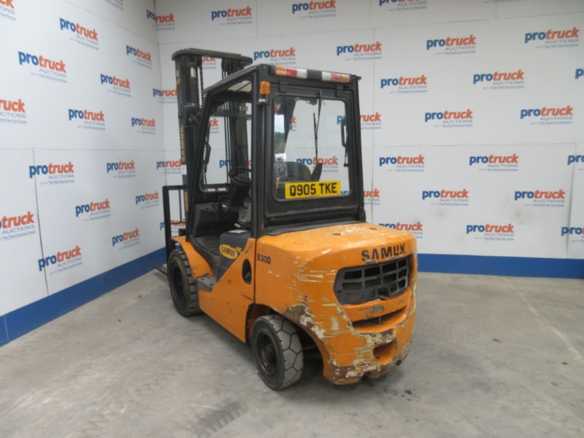 SAMUK B30D XW33M Plant Diesel - VIN: 100420143 - Year: 2010 - 5,142 Hours - Duplex Forklift, R.D.L - Image 3 of 7