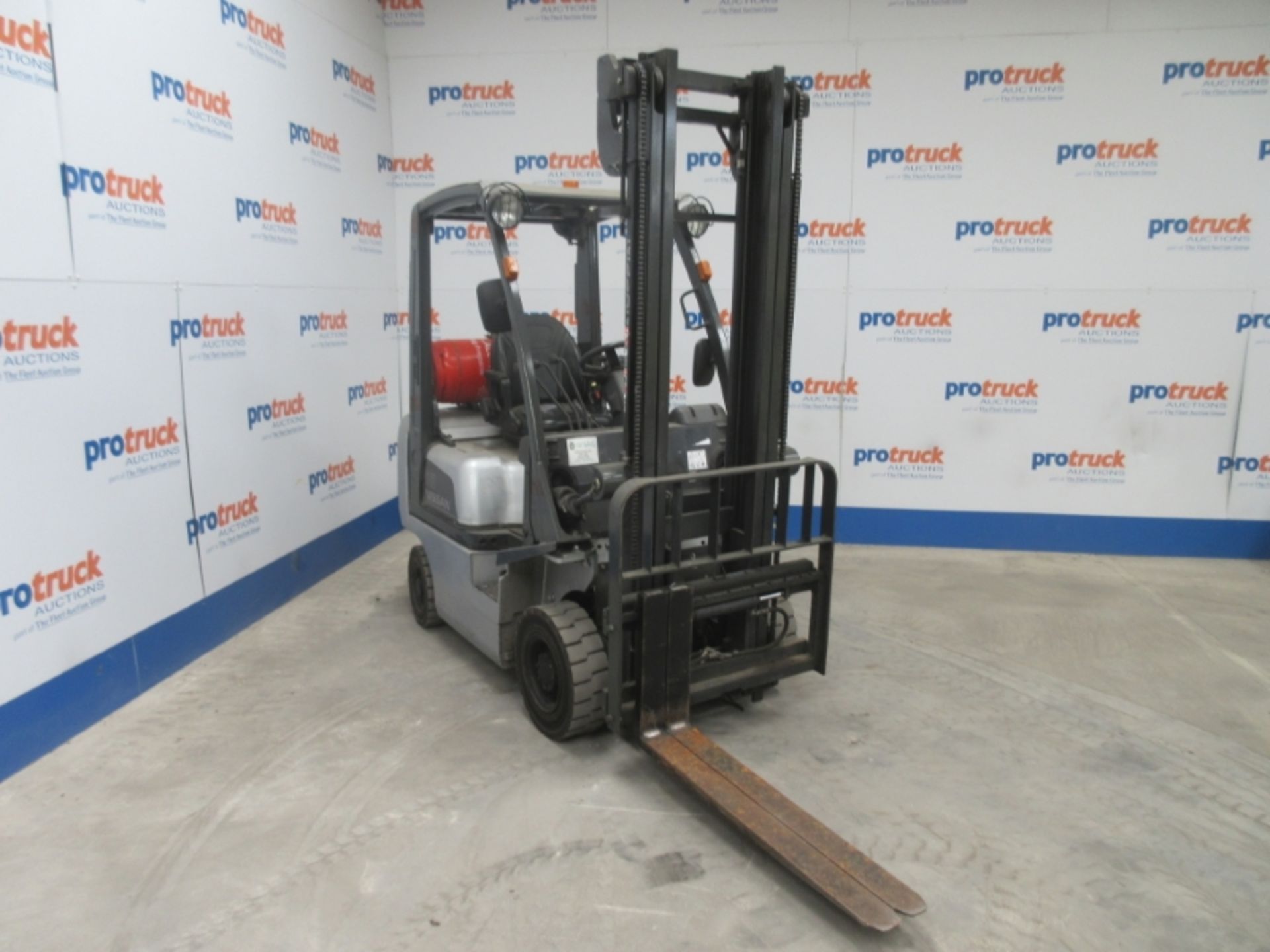 NISSAN P1D1A18LQ Plant LPG / CNG - VIN: P1D1E702019 - Year: 2012 - 8,659 Hours - Duplex Forklift, - Image 2 of 7