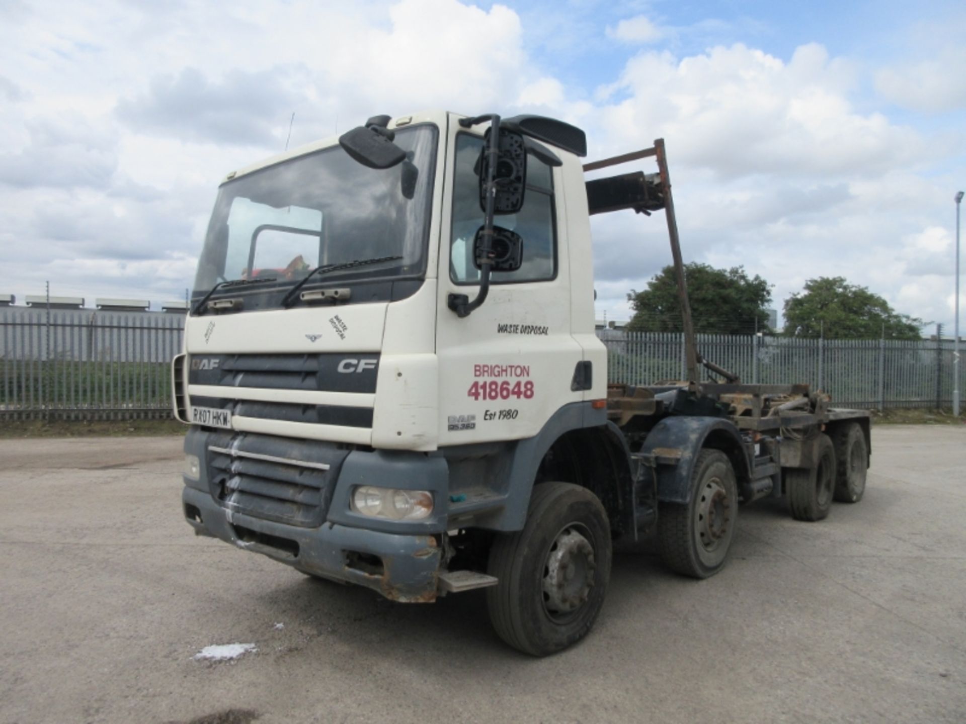 DAF TRUCKS CF 85.360 - 12900cc Day Cab Diesel - VIN: XLRAD85MC0E767246 - Year: 2007 - 584,724 km -