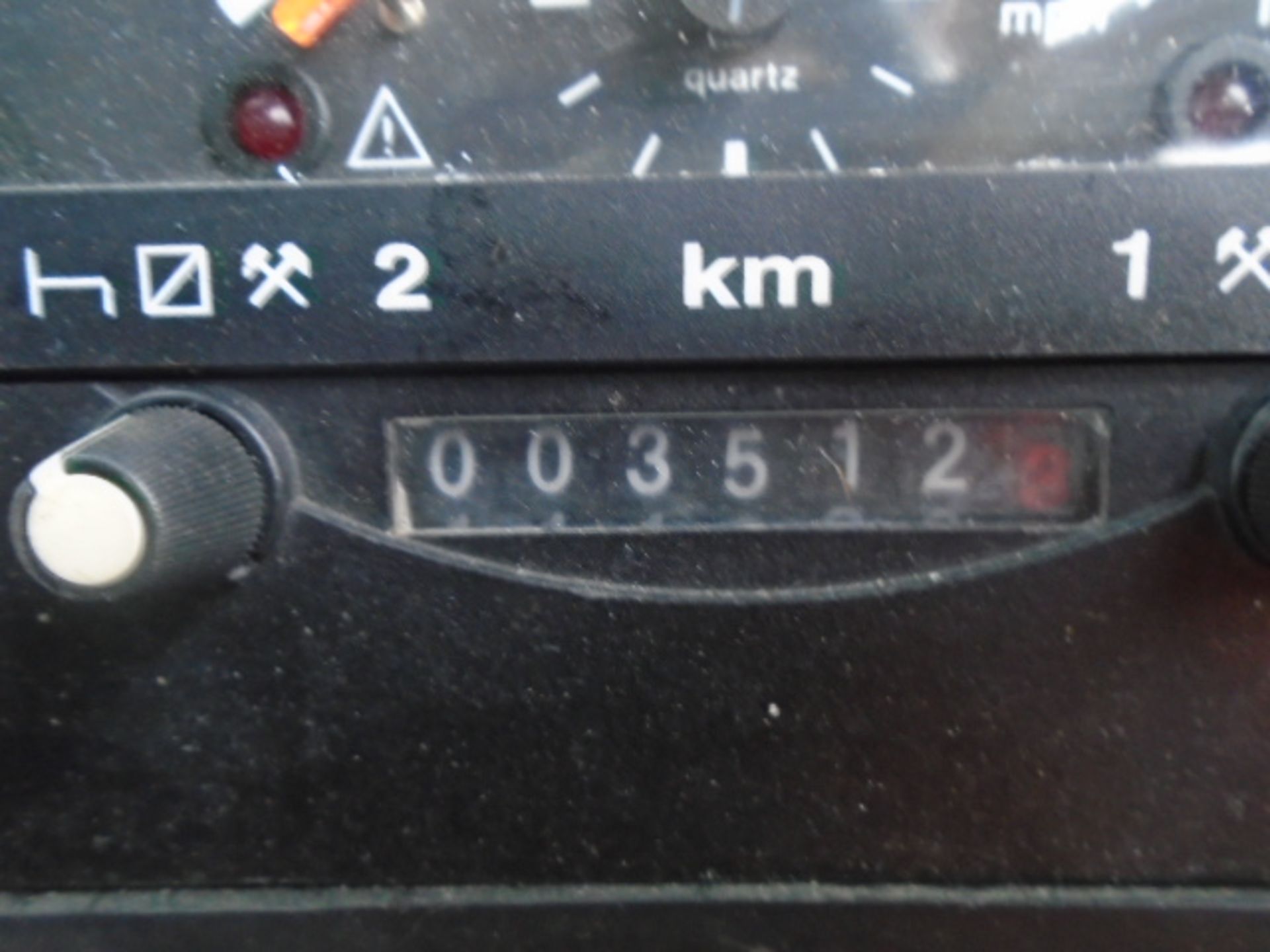 VOLVO FM 10.380 Sleeper Cab Diesel - VIN: YV2F4B2C0WC757298 - Year: 1998 - 003,000 km - 6x2 - Image 6 of 8