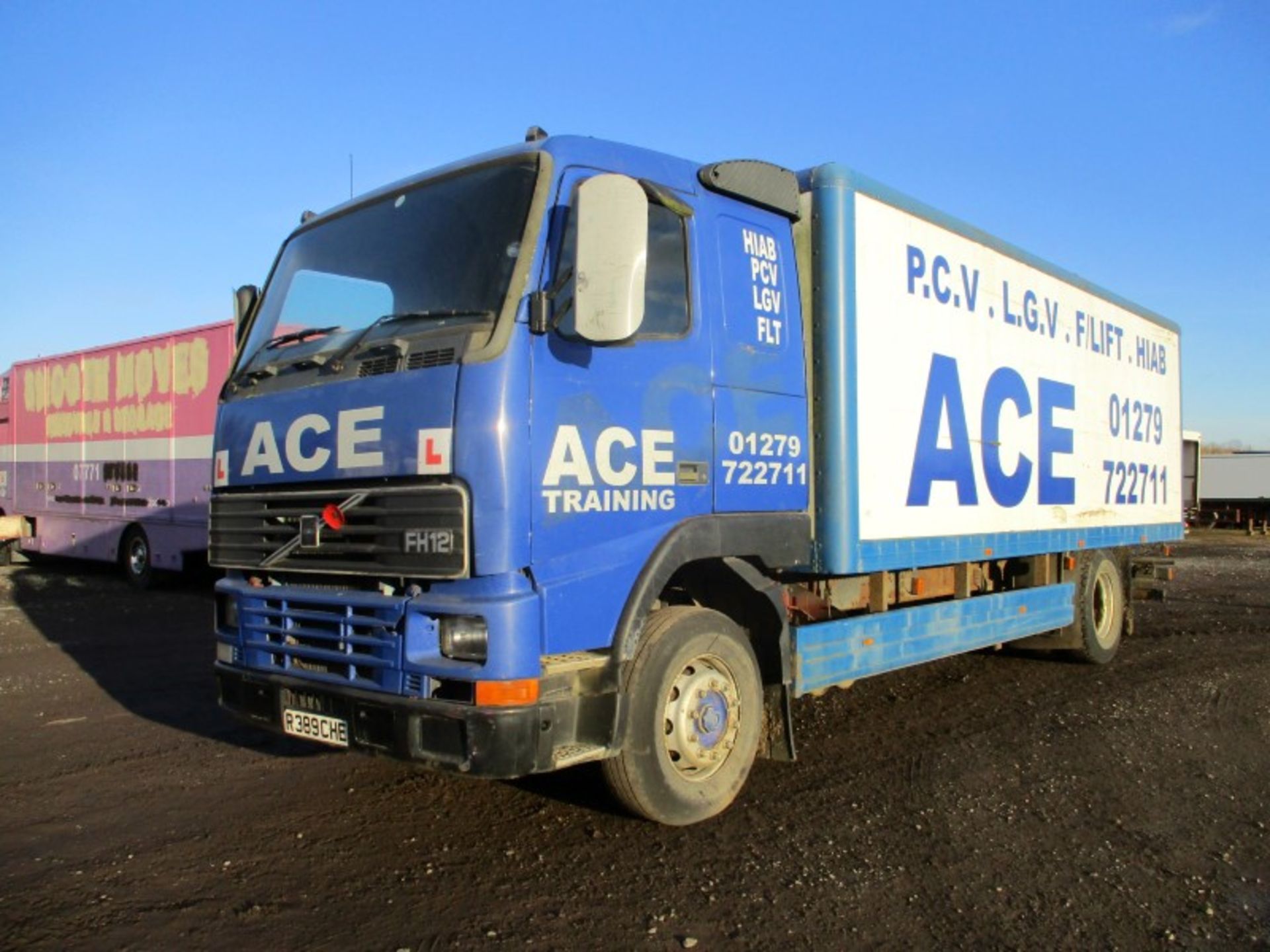 VOLVO FH12 - 12130cc Sleeper Cab Diesel - VIN: YV2A4B2A2WA279390 - Year: 1998 - 545,000 km - 4x2 6.