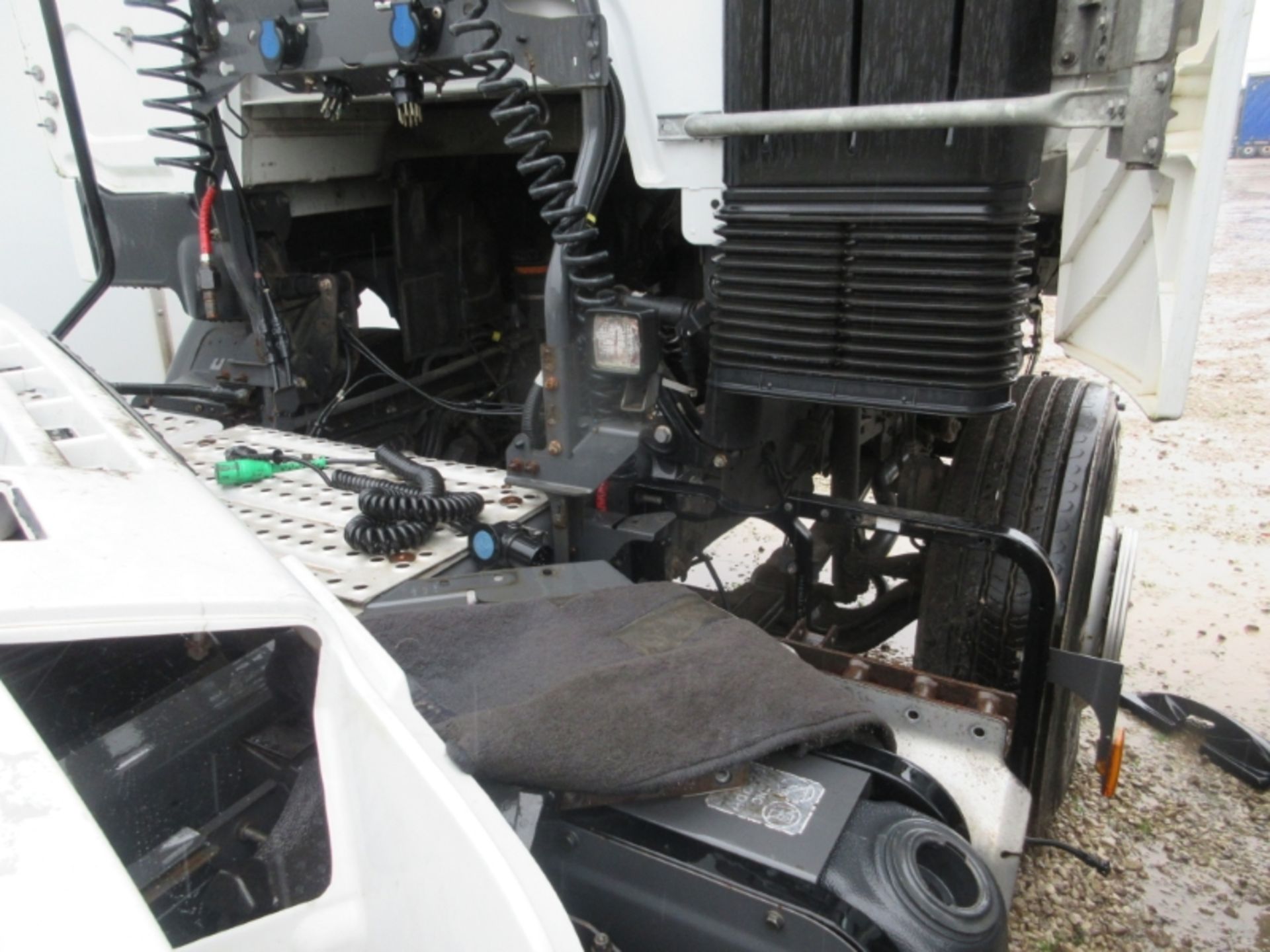 RENAULT TRUCKS PREMIUM 460DXI ROUTE (R4) - 10837cc Privilege Diesel Automatic - VIN: - Image 9 of 13