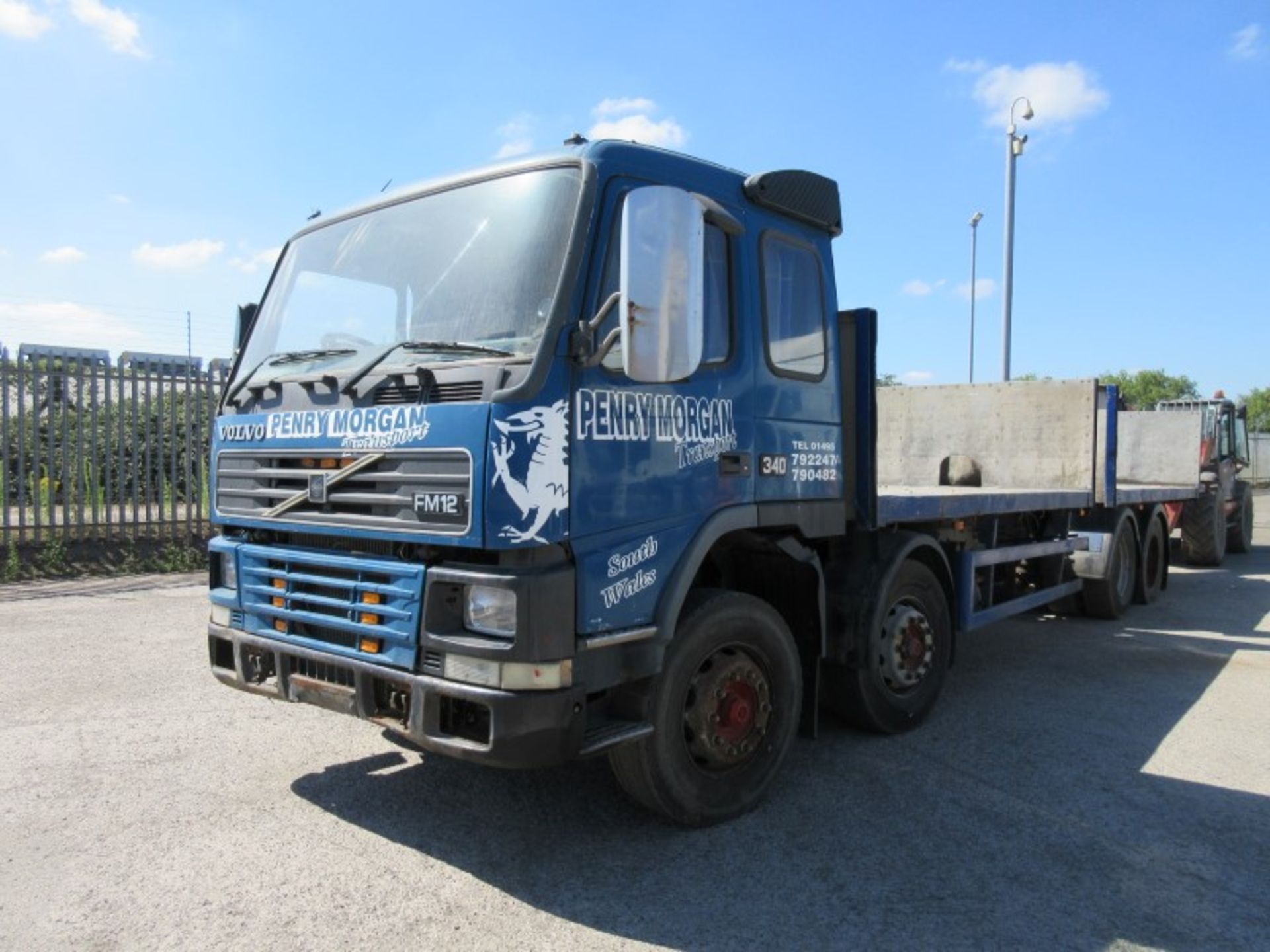 VOLVO FM 12.340 - 12130cc Sleeper Cab Diesel - VIN: YV2A4DPG1XC761895 - Year: 1999 - 470,000 km -