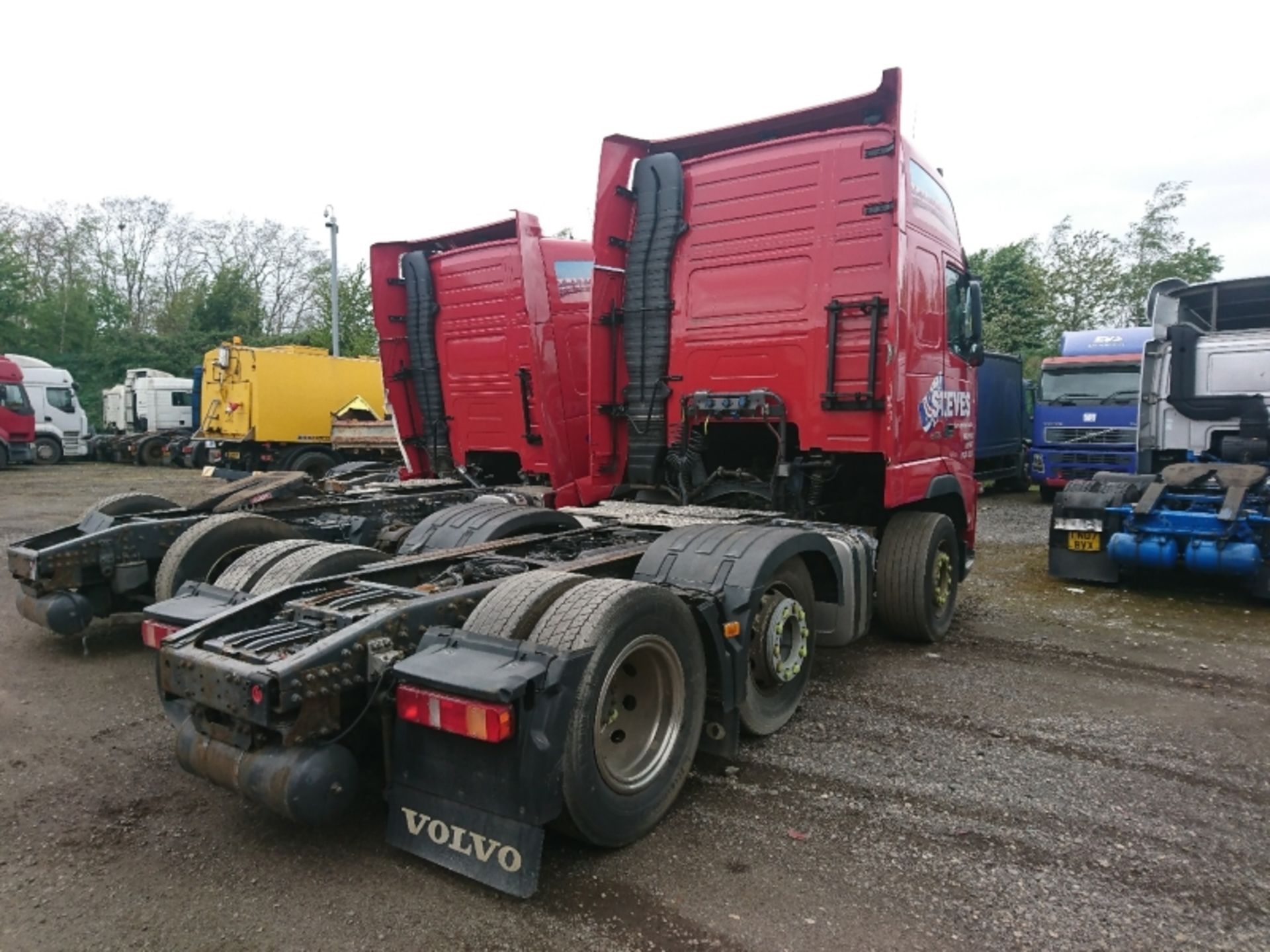 VOLVO FH 500 - 12777cc Globetrotter Diesel Automatic - VIN: YV2AG30C4DB650283 - Year: 2013 - NO - Image 3 of 7