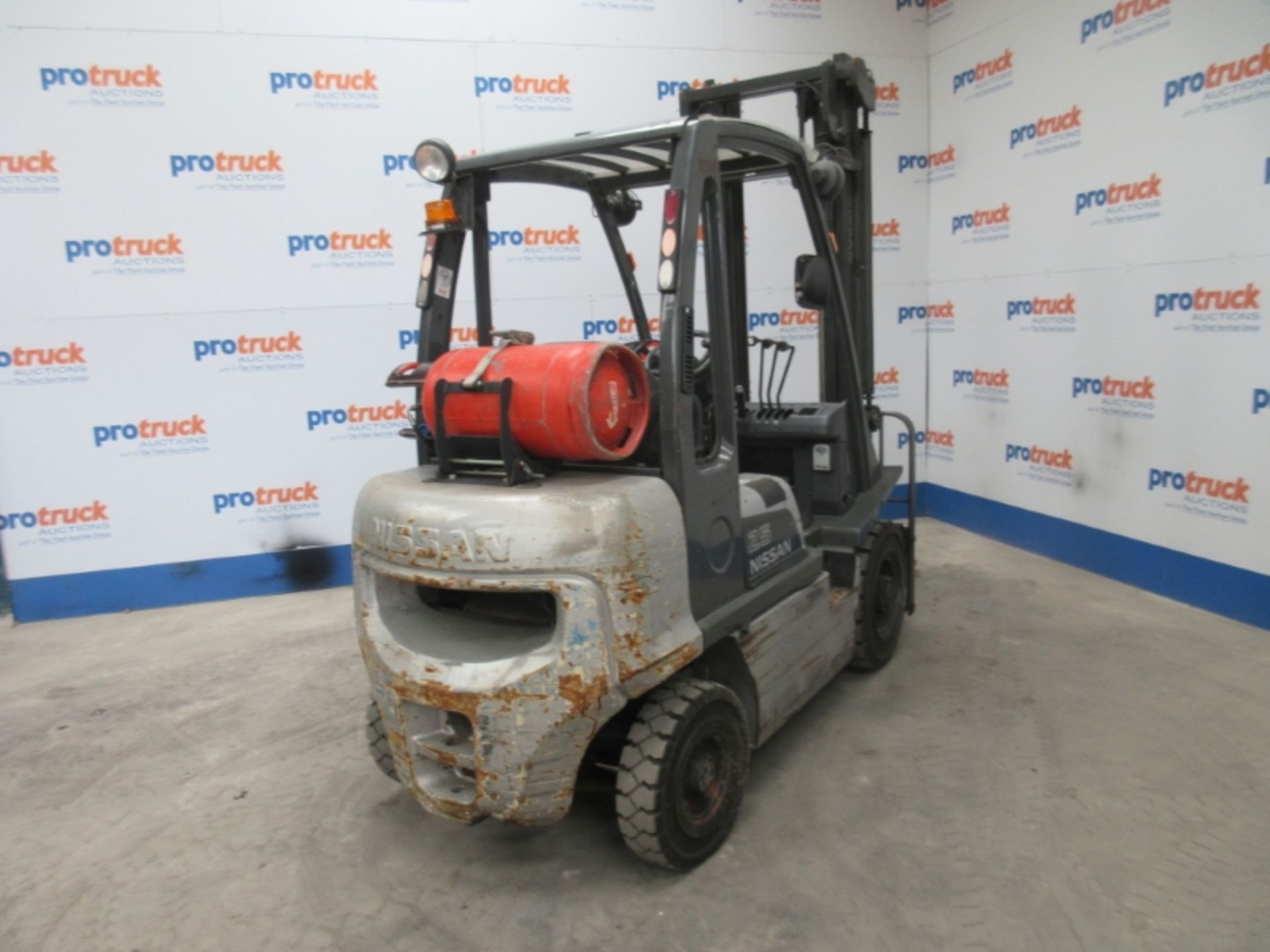 NISSAN U1D2A25LQ Plant LPG / CNG - VIN: E700990 - 10,005 Hours - Duplex 4M Forklift, Sideshift, R. - Image 4 of 7