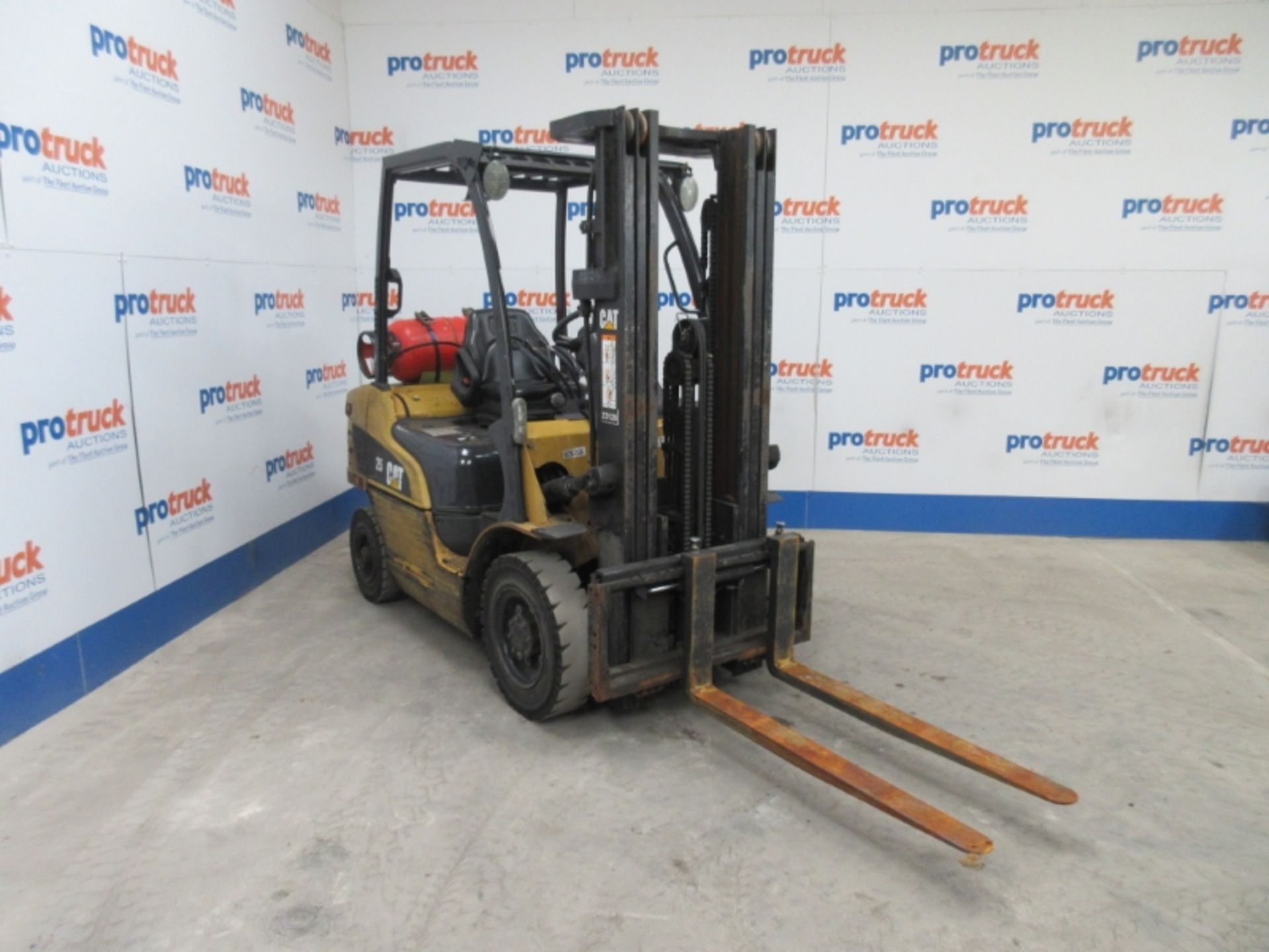 CATERPILLAR GP25N Plant LPG / CNG - VIN: ET17DL54022 - Year: 2012 - 15,870 Hours - Triplex Forklift, - Image 2 of 7