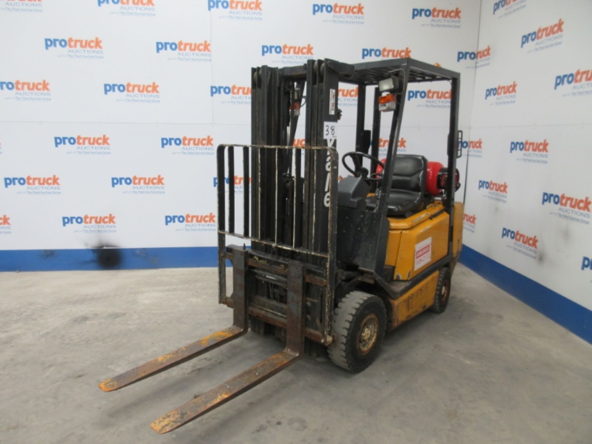 JUNGHEINRICH GLP20AF Plant LPG / CNG - VIN: A810B03912U - 6,400 Hours - Triplex 4.5M Forklift,