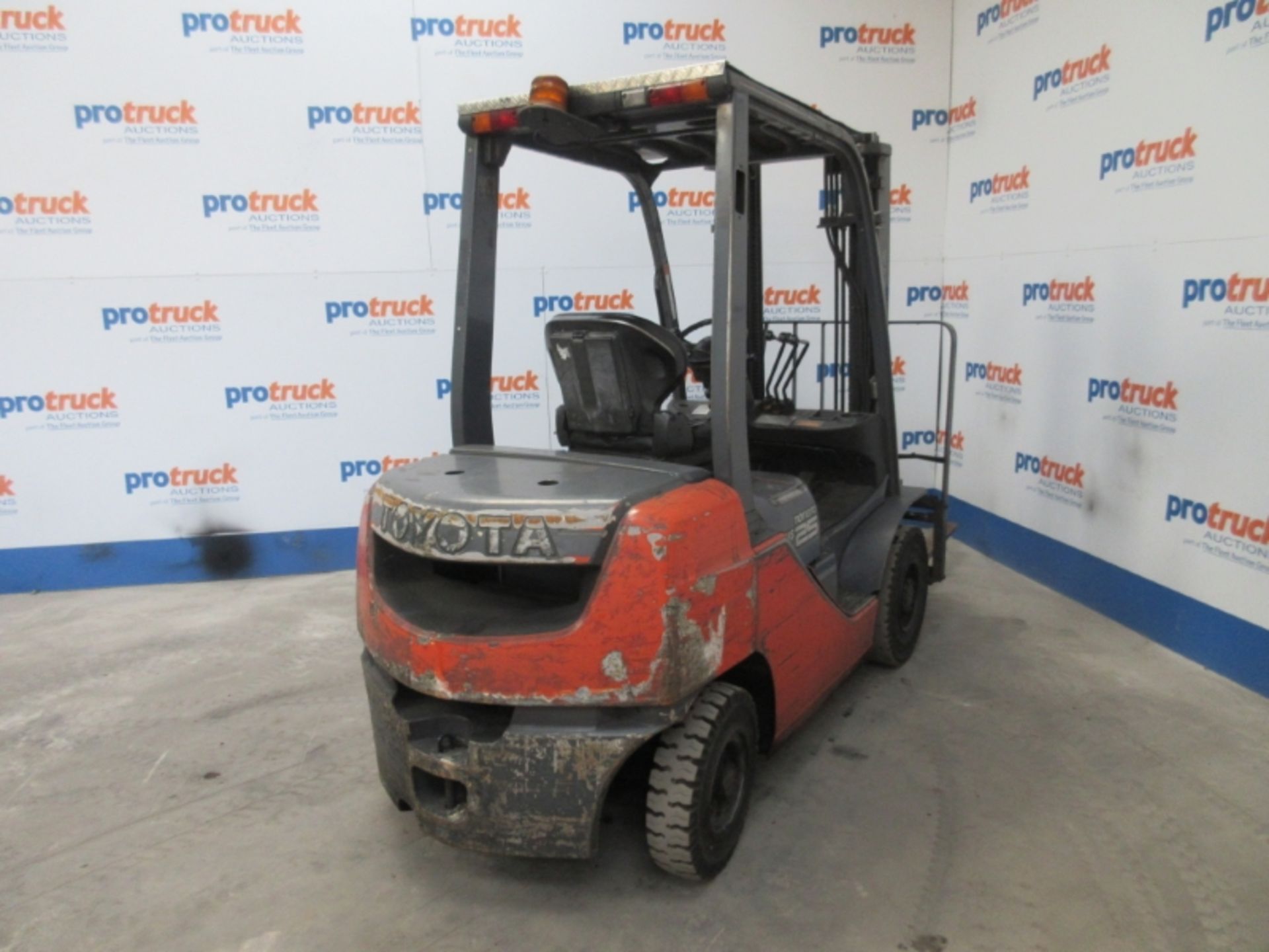 TOYOTA 02-8FDF25 Plant Diesel - VIN: 8FDF25E13204 - Year: 2010 - 14,161 Hours - Duplex 3.3M - Image 4 of 7