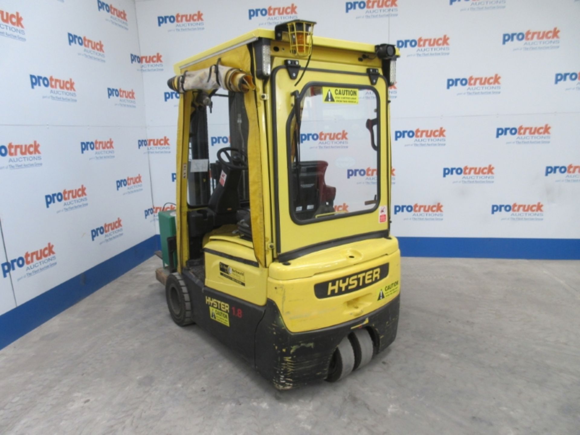 HYSTER J1.8XNT MWB Plant Electric - VIN: K160B01954G - Year: 2009 - 1,496 Hours - Triplex 4.9M - Image 3 of 7