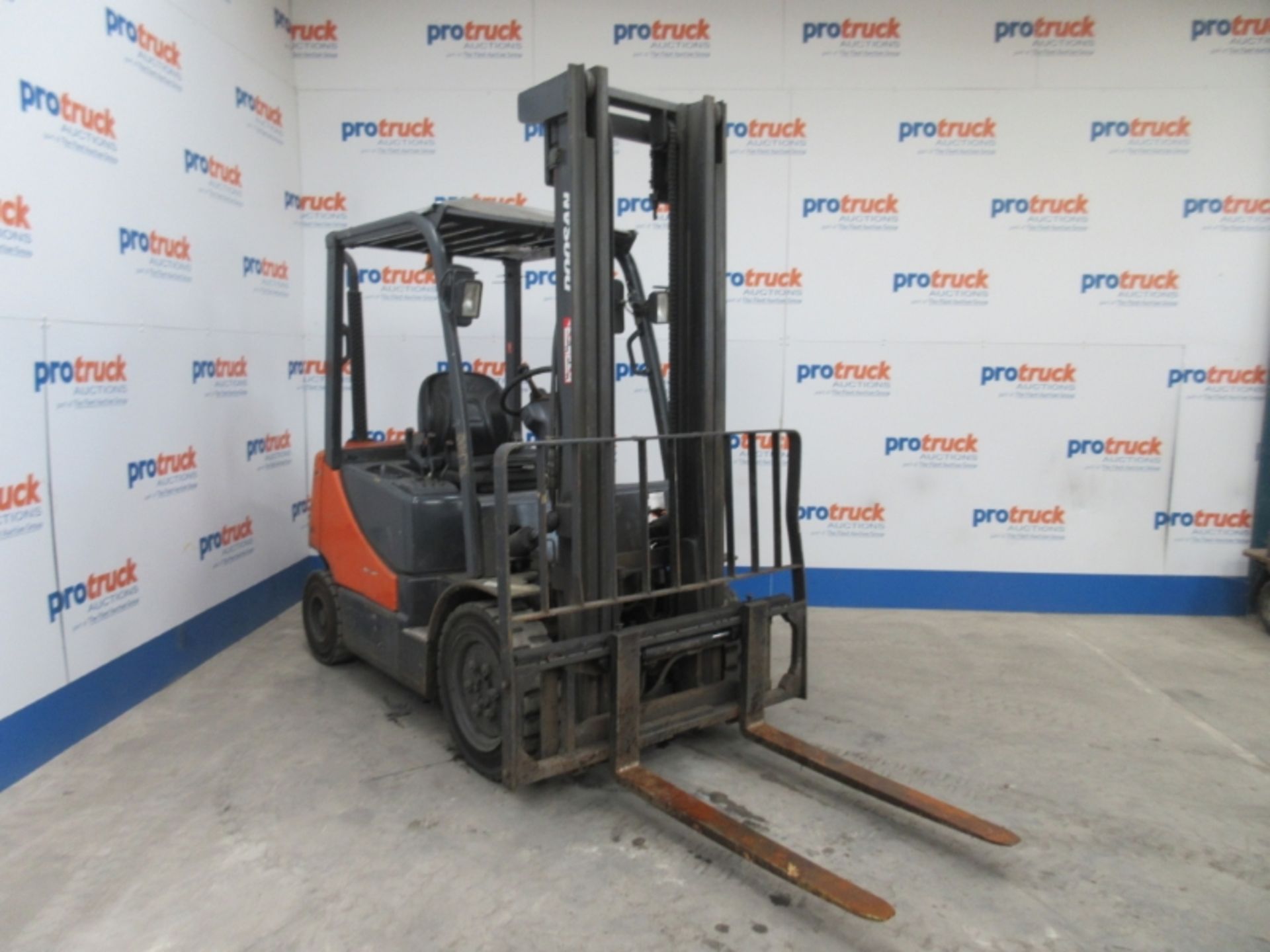 DOOSAN D25S-5 Plant Diesel - VIN: FDA05124008860 - Year: 2011 - no display Hours - Duplex 3.2M - Image 2 of 7