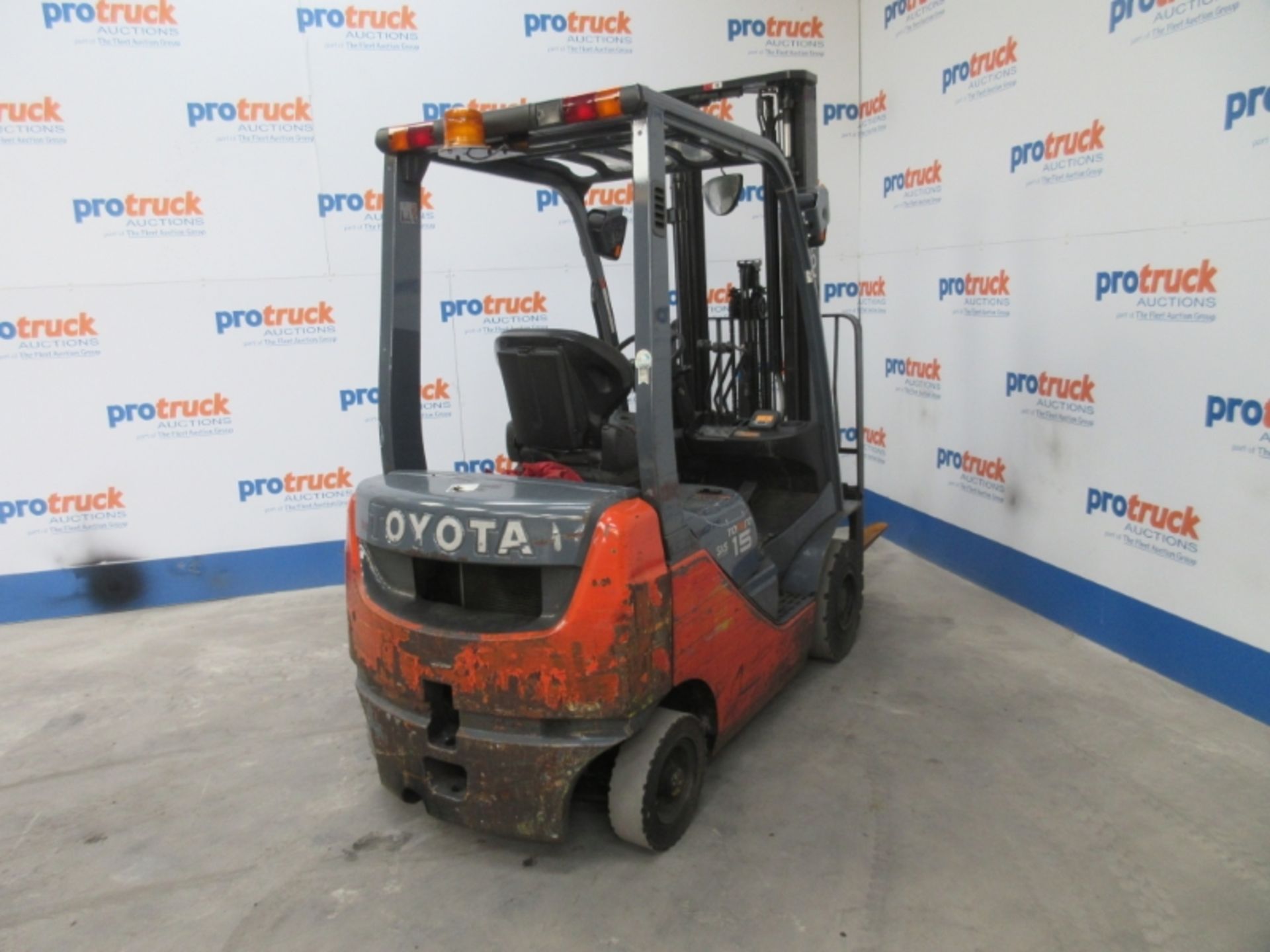 TOYOTA 02-8FDF15 Plant Diesel - VIN: 8FDF18E40535 - Year: 2014 - 7,970 km - Duplex 3.7M Forklift, - Image 4 of 7