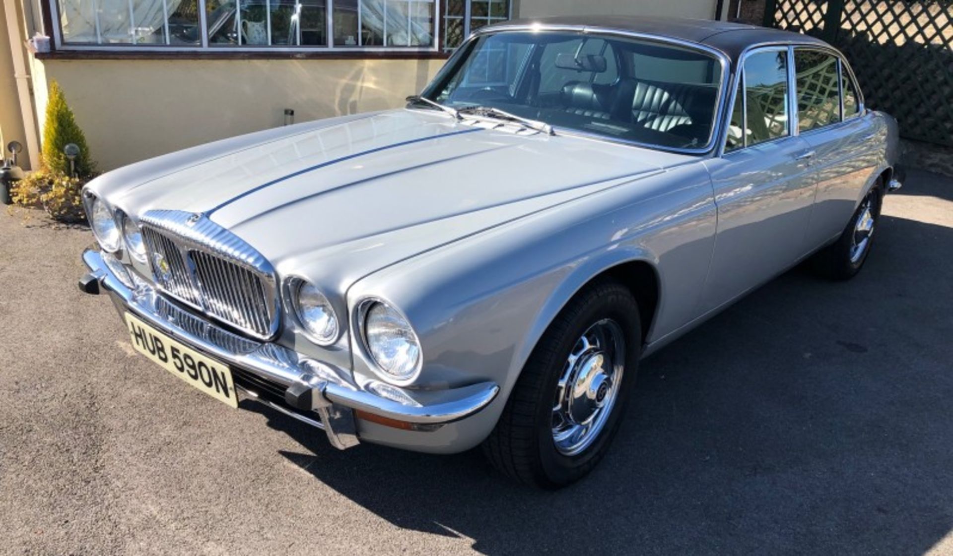 1975 Daimler Sovereign 4.2 LWB Auto