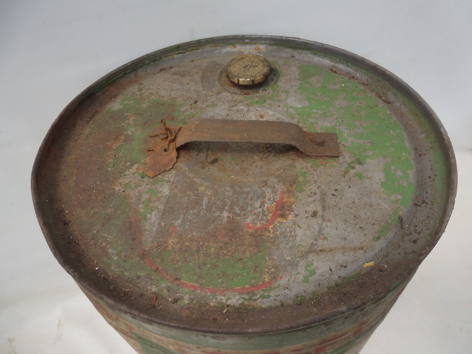 A Wakefield Patent Castrol Motor Oil ten gallon drum, XXL grade, with dispensing tap. - Image 2 of 3