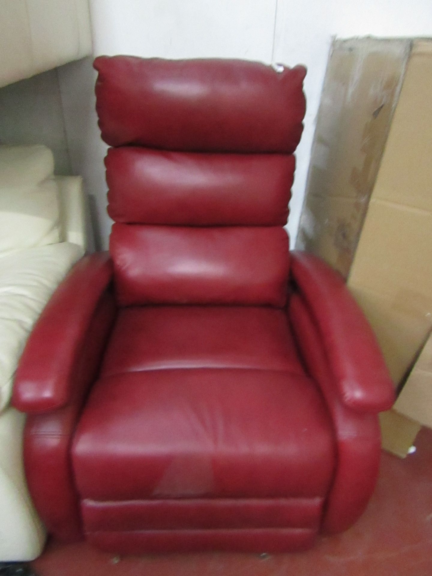 Barca Lounger Red Leather Manual Reclining Arm chair, Looks New and Unused, just missing a 2Bolt