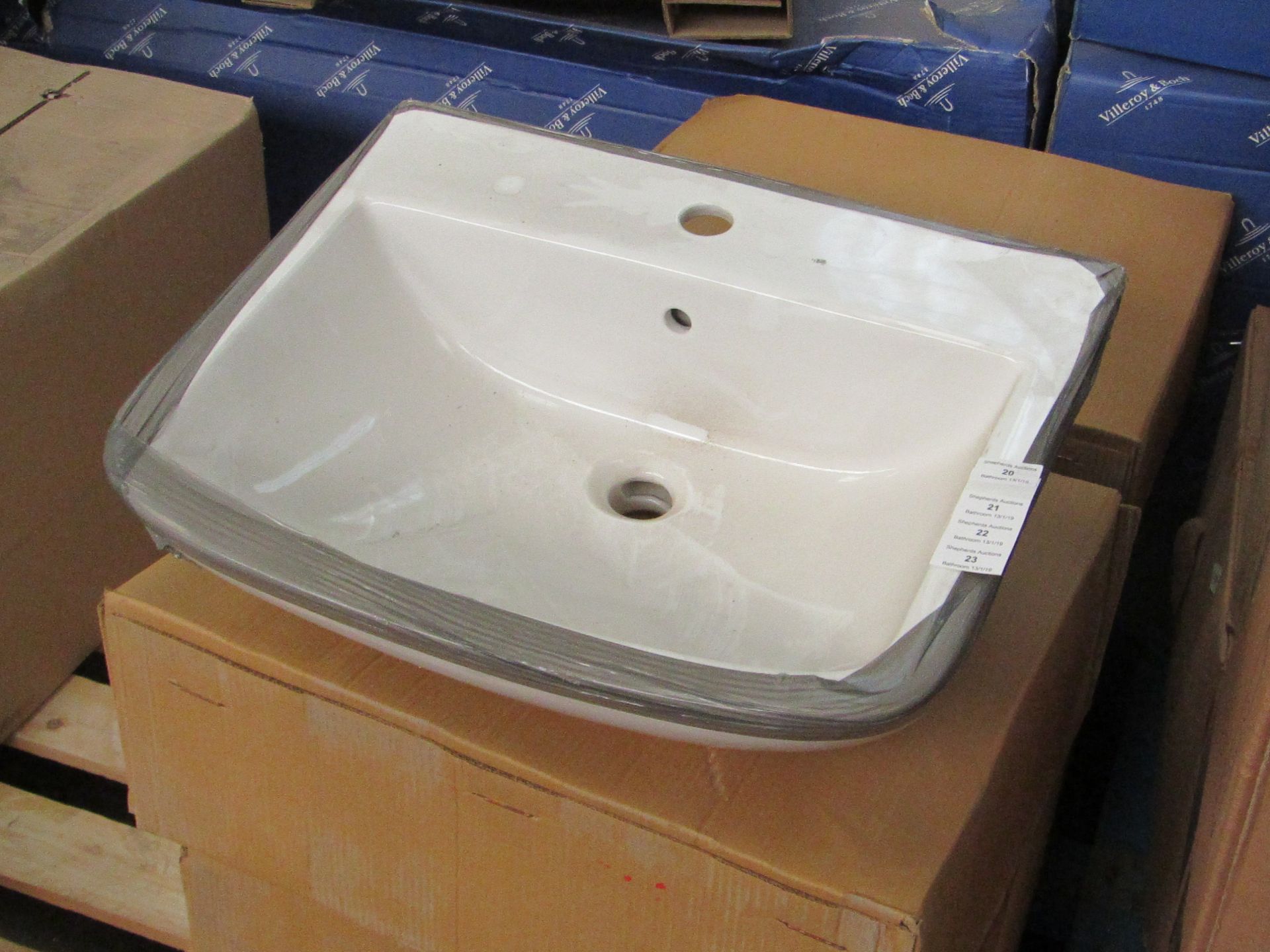 Verve semi recessed basin. New & boxed.