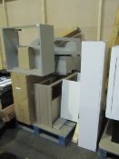 Salvage pallet containing 8x various bathroom units (all have defects).