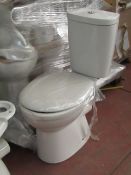 Unbranded Roca toilet pan with seat & cistern to match (also comes with flush system). All new &