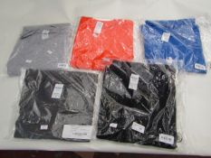 5 x various Gildan Men's T Shirts being 1 x Small, 2 x Large & 2 x X Large new & packaged