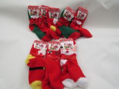 8 x pairs of Xmas Cozy Socks size 4-7 new & packaged